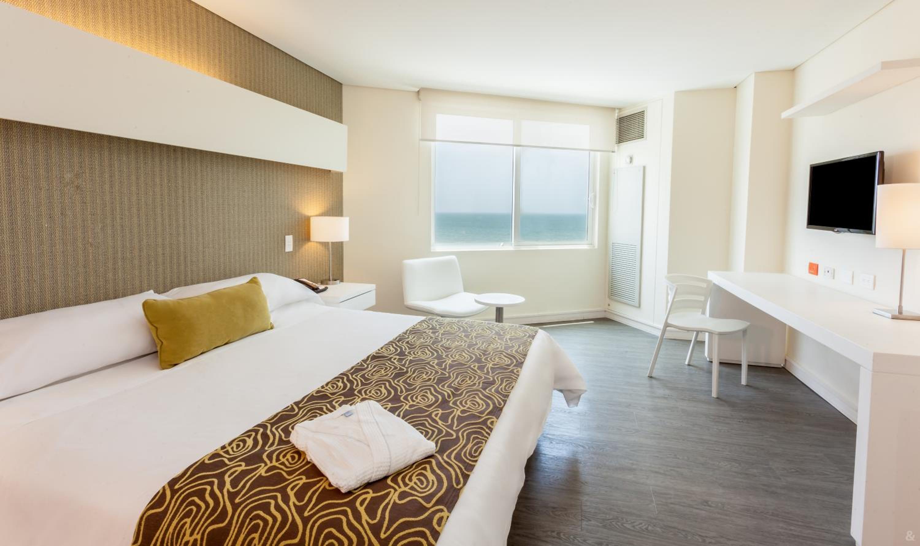 Junior Suite with Sea View photo 3