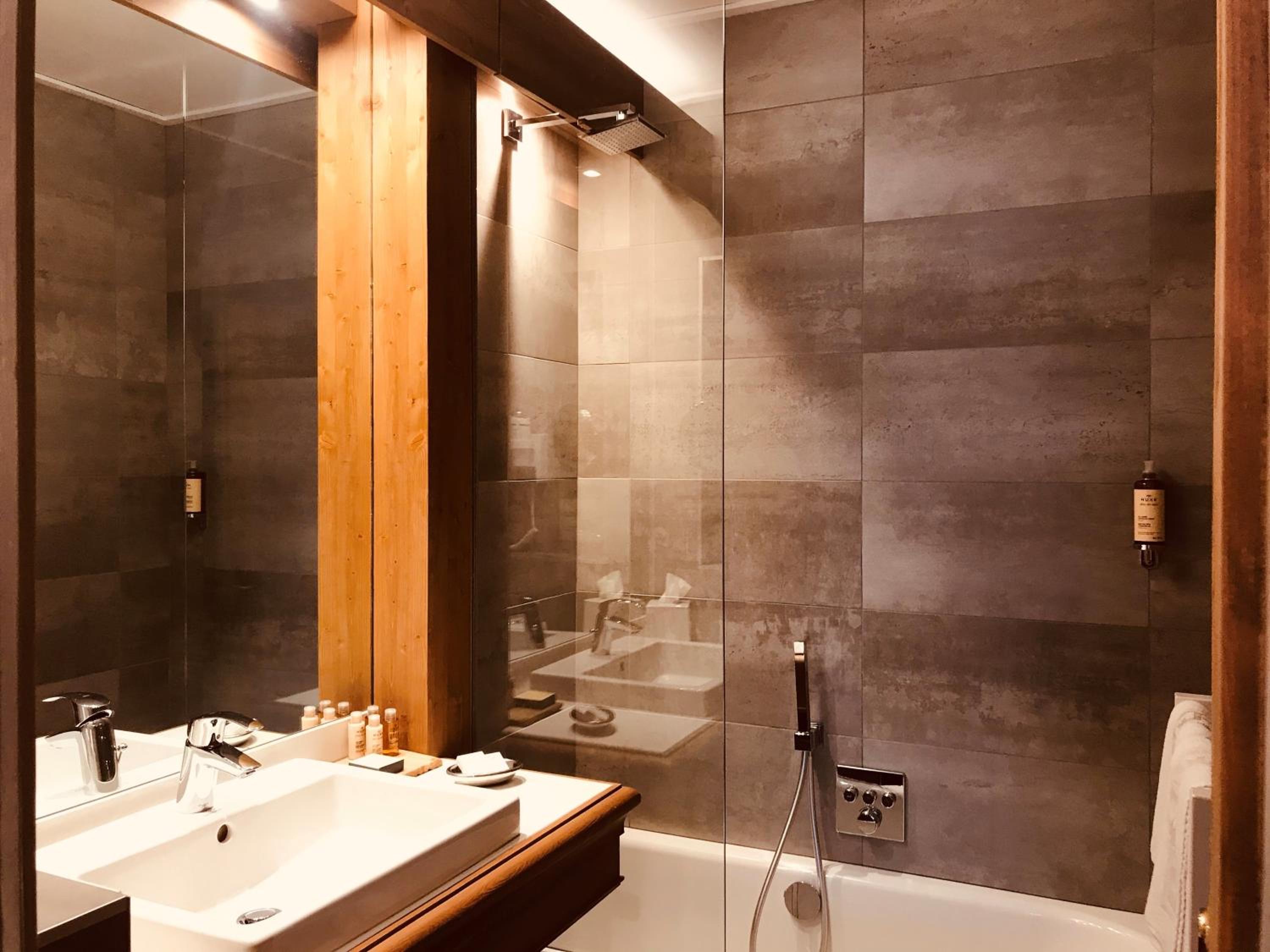 Double or Twin Room photo 2
