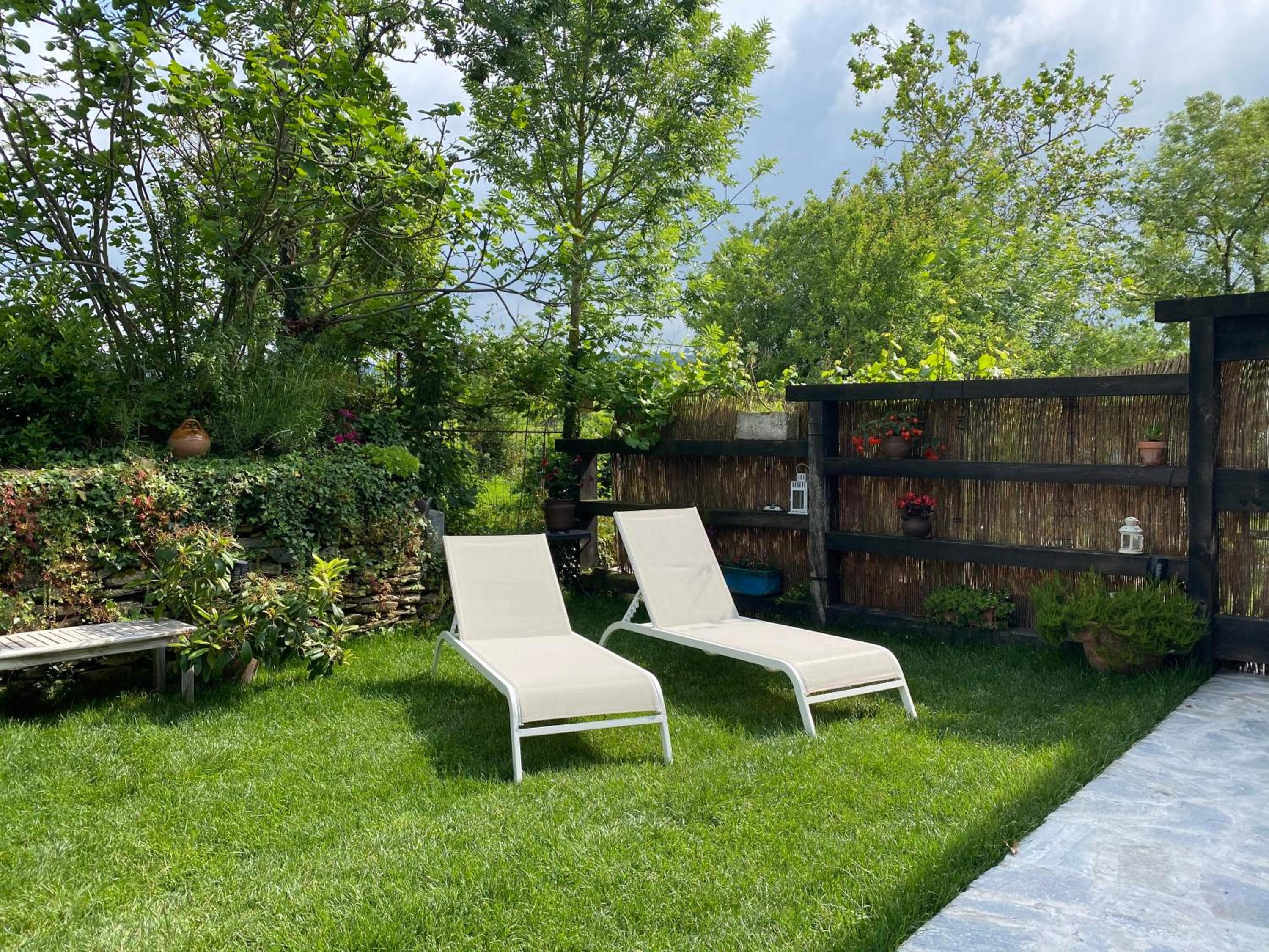 Villa photo 2