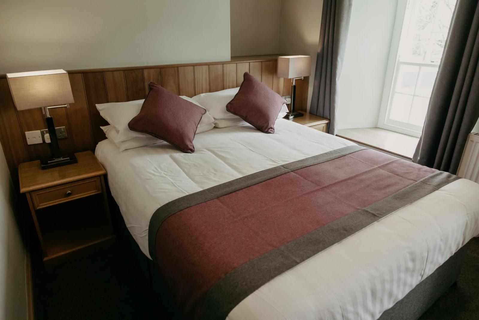 Double Room - Photo 16