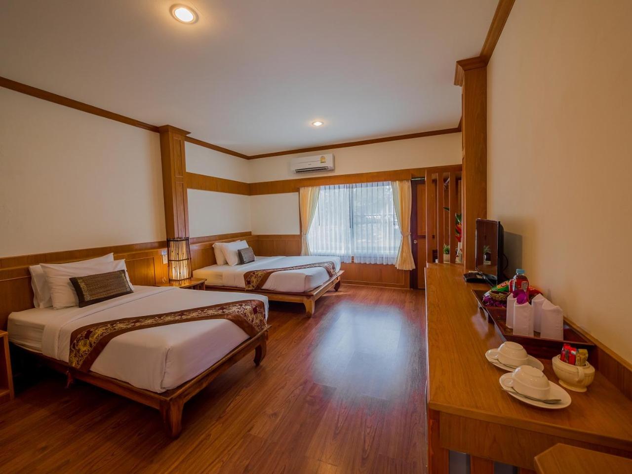 Superior Twin Room photo 2