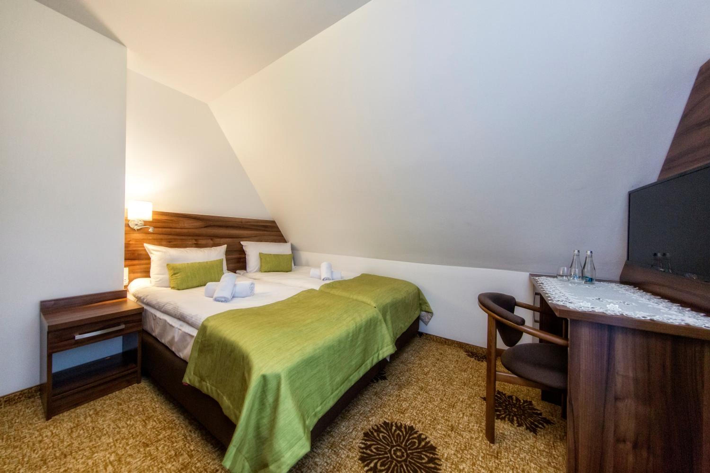 Double Room with Balcony photo 2