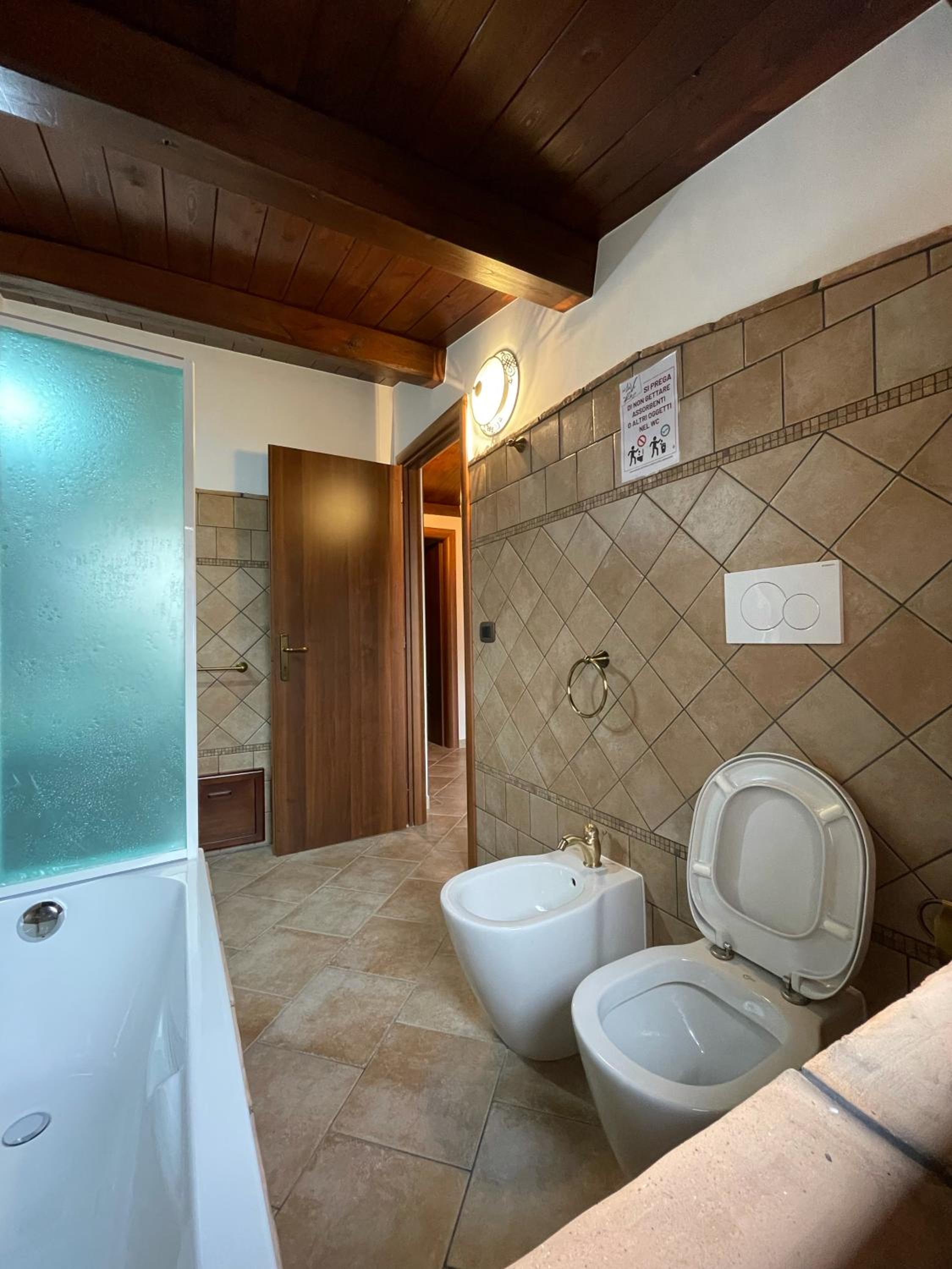 Deluxe Double Room - Photo 2