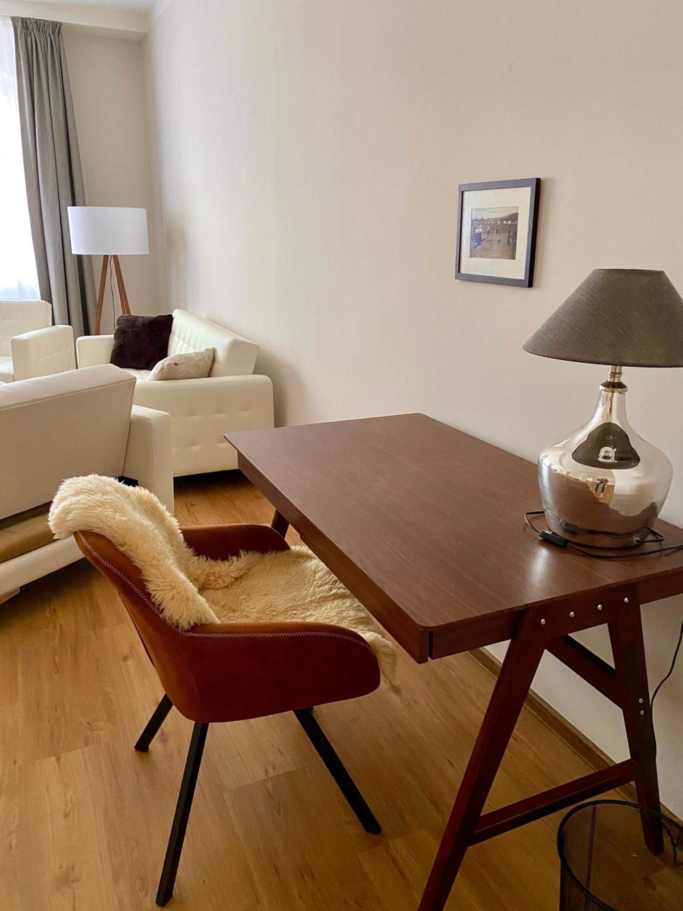 Two-Bedroom Apartment - Photo 9
