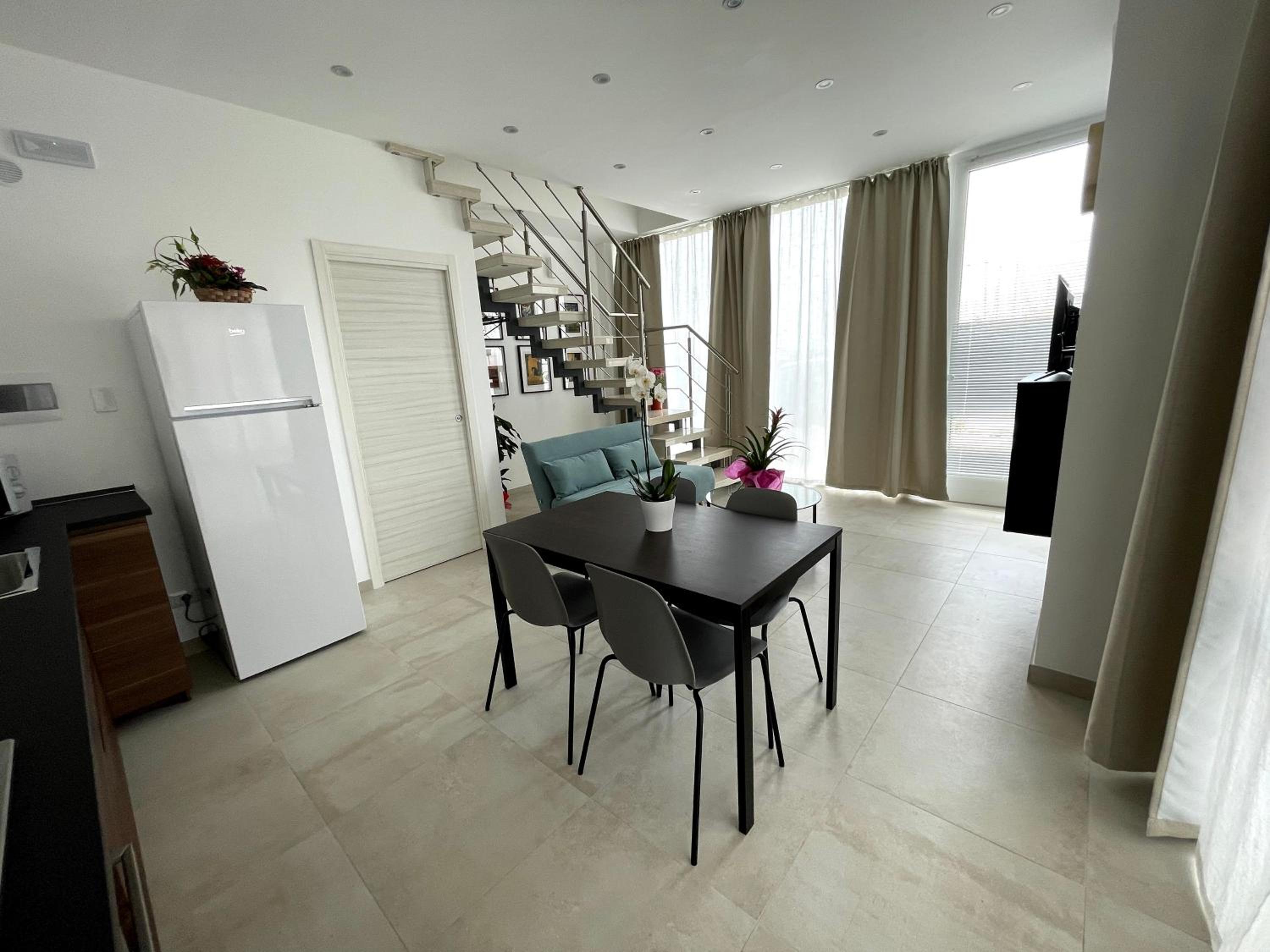 Two-Bedroom House - Photo 84
