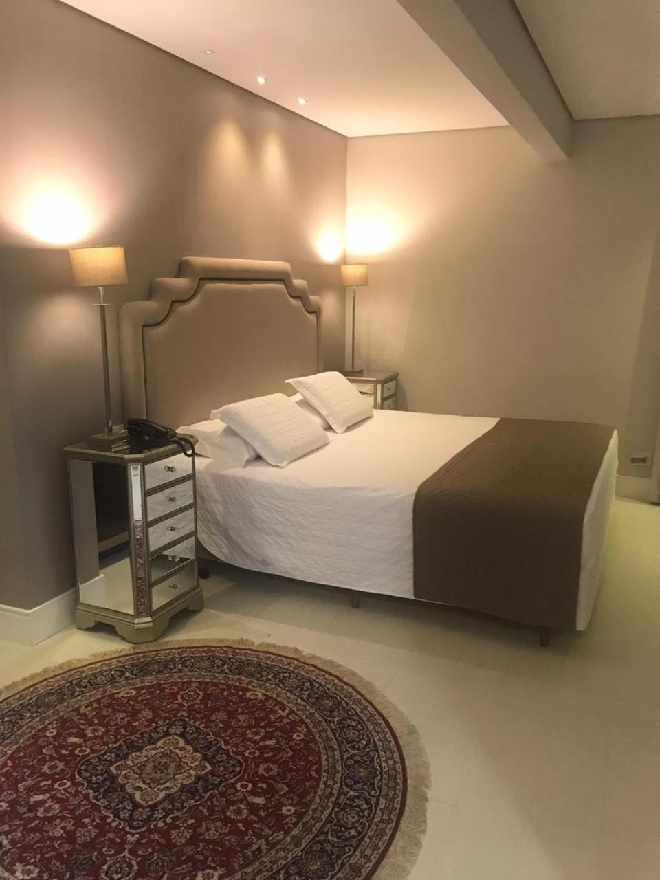 Suite with Spa Bath