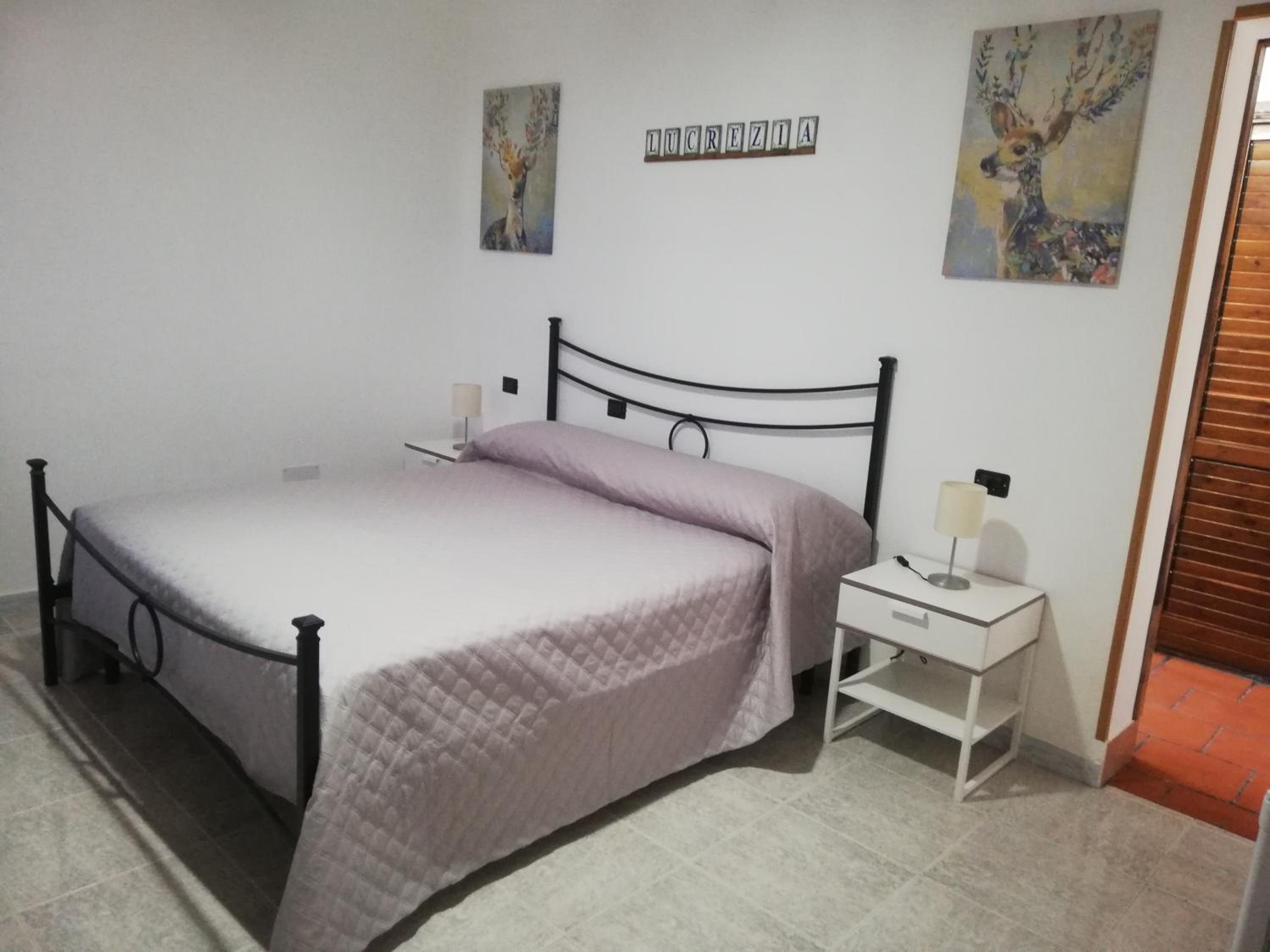 Deluxe Double or Twin Room with Sea View photo 1