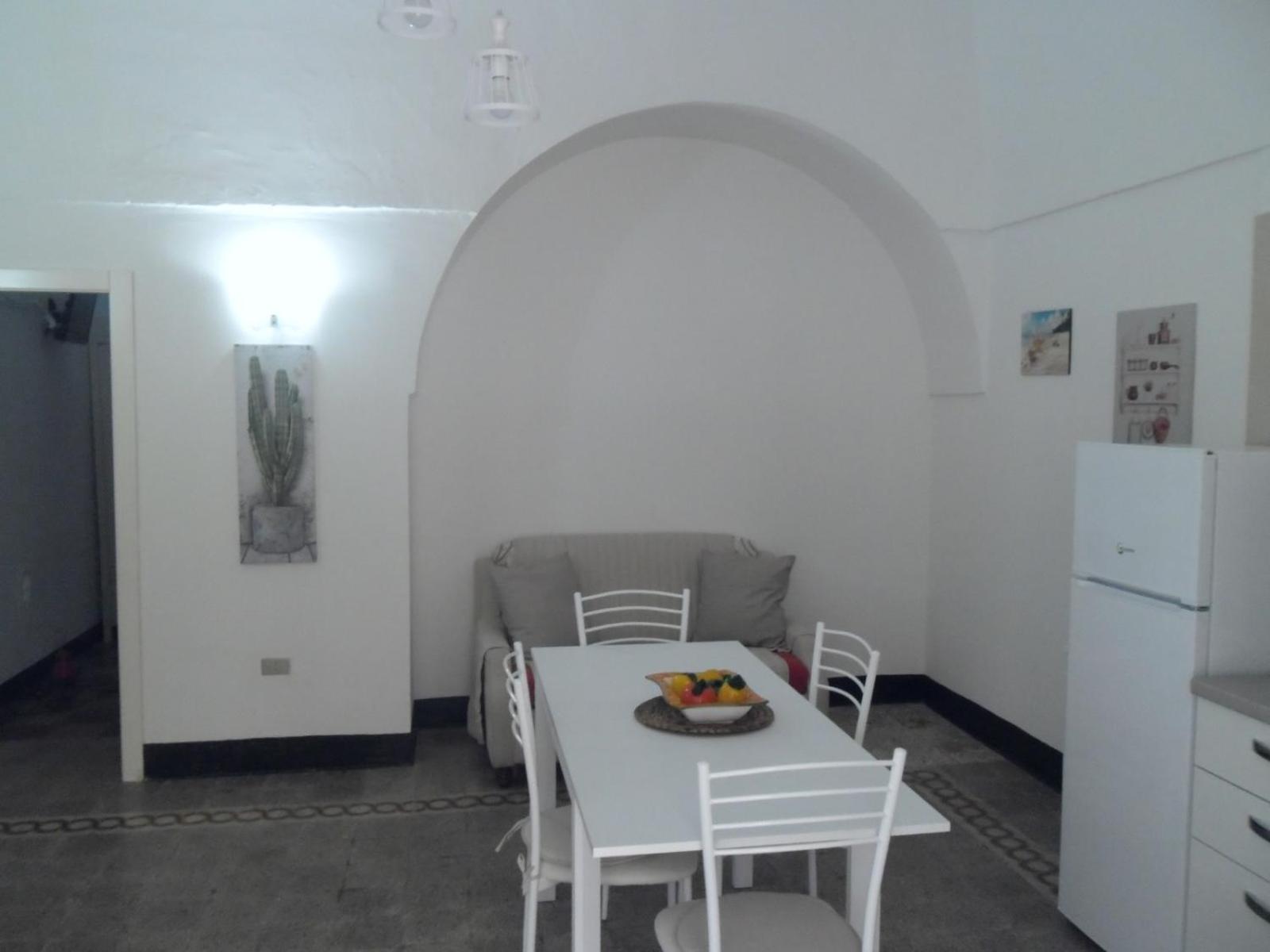 One-Bedroom House photo 2