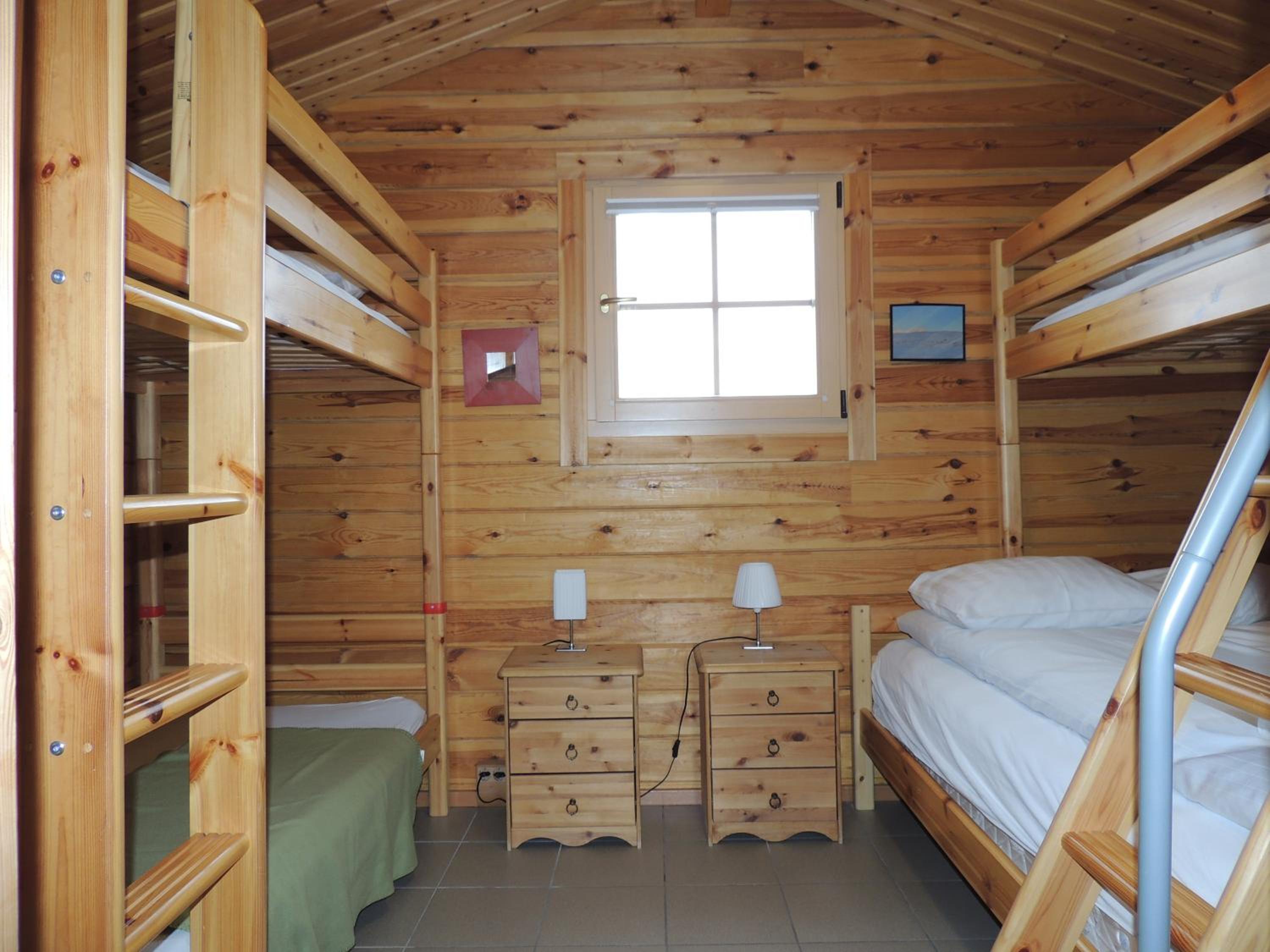 One-Bedroom Cottage - Photo 12