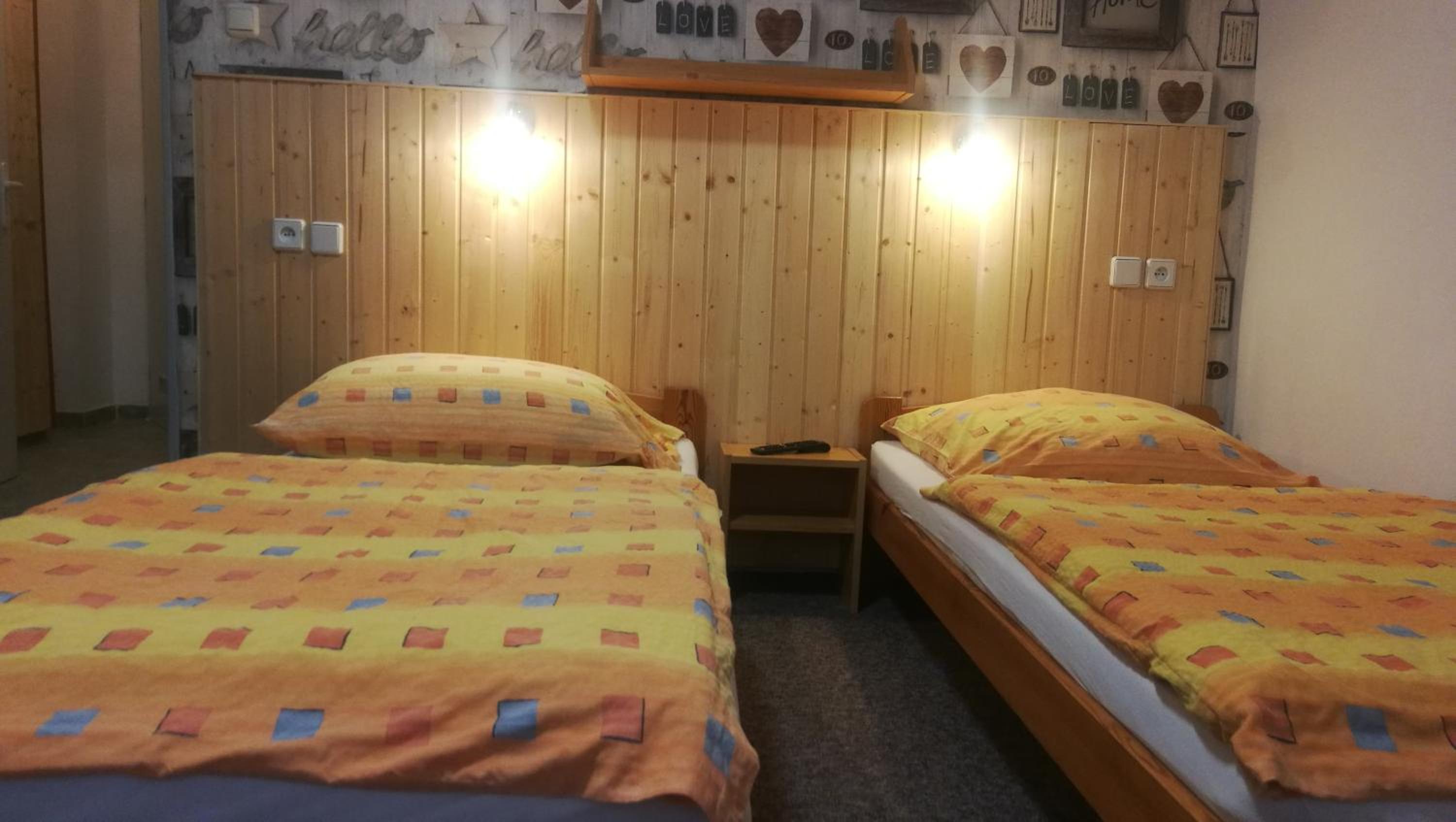 Quadruple Room with Bathroom photo 3