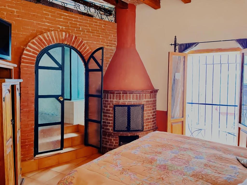 King Room with Balcony photo 1