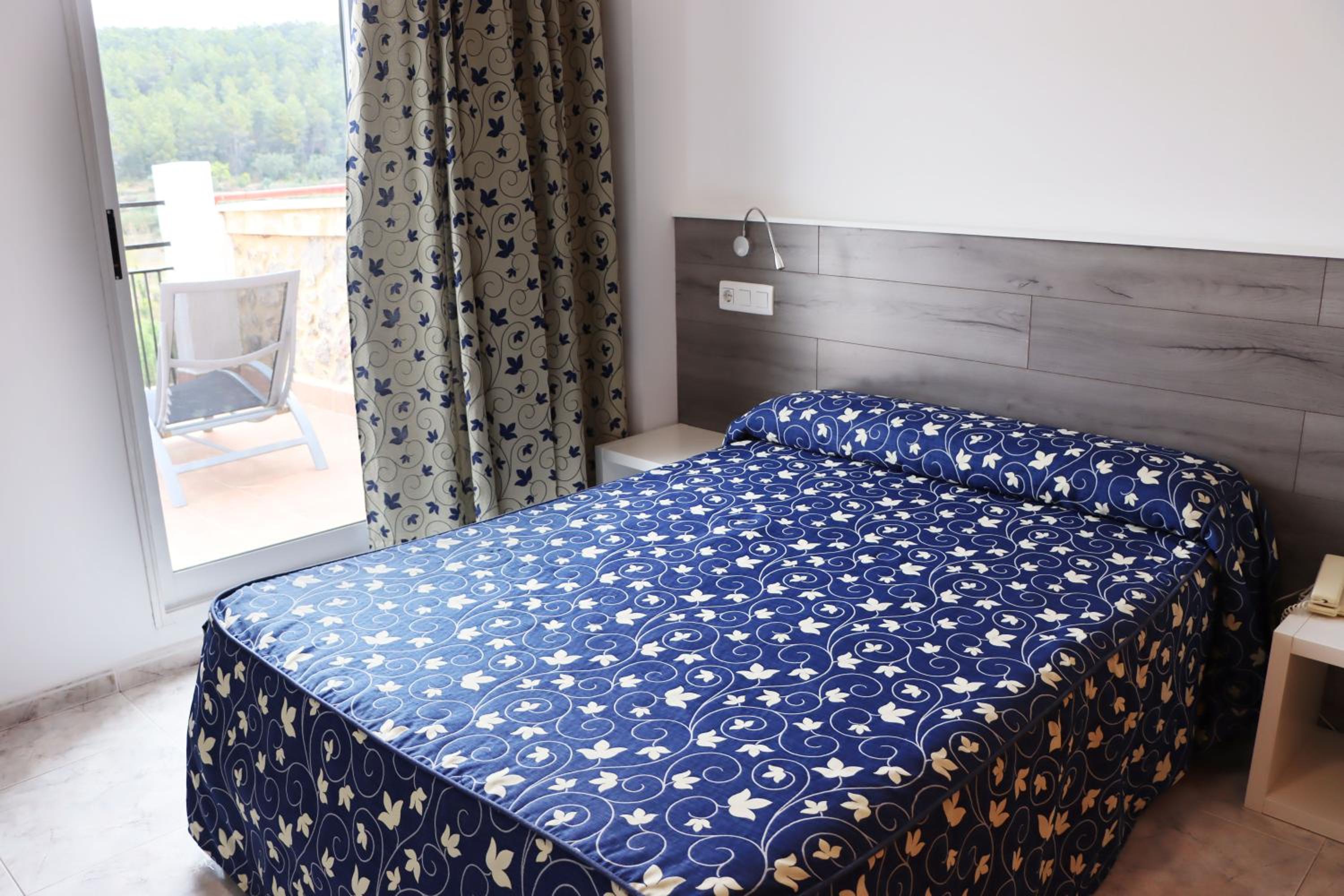 Habitación Doble Superior con Terraza y Vista al Río