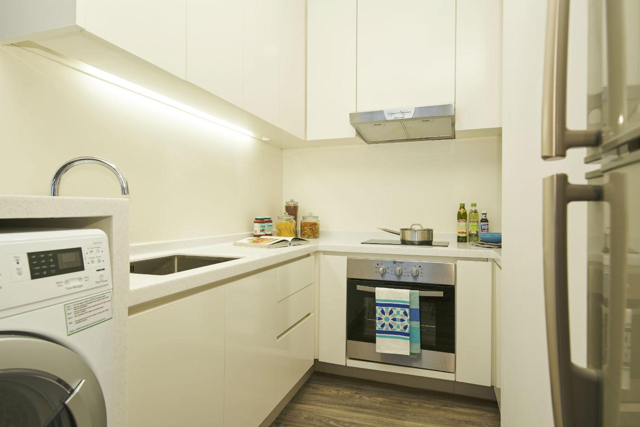 Premium One-Bedroom Apartment photo 3