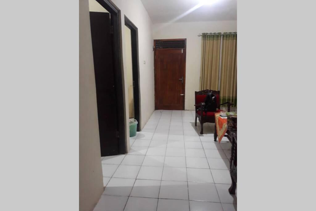 Two-Bedroom House - Photo 13