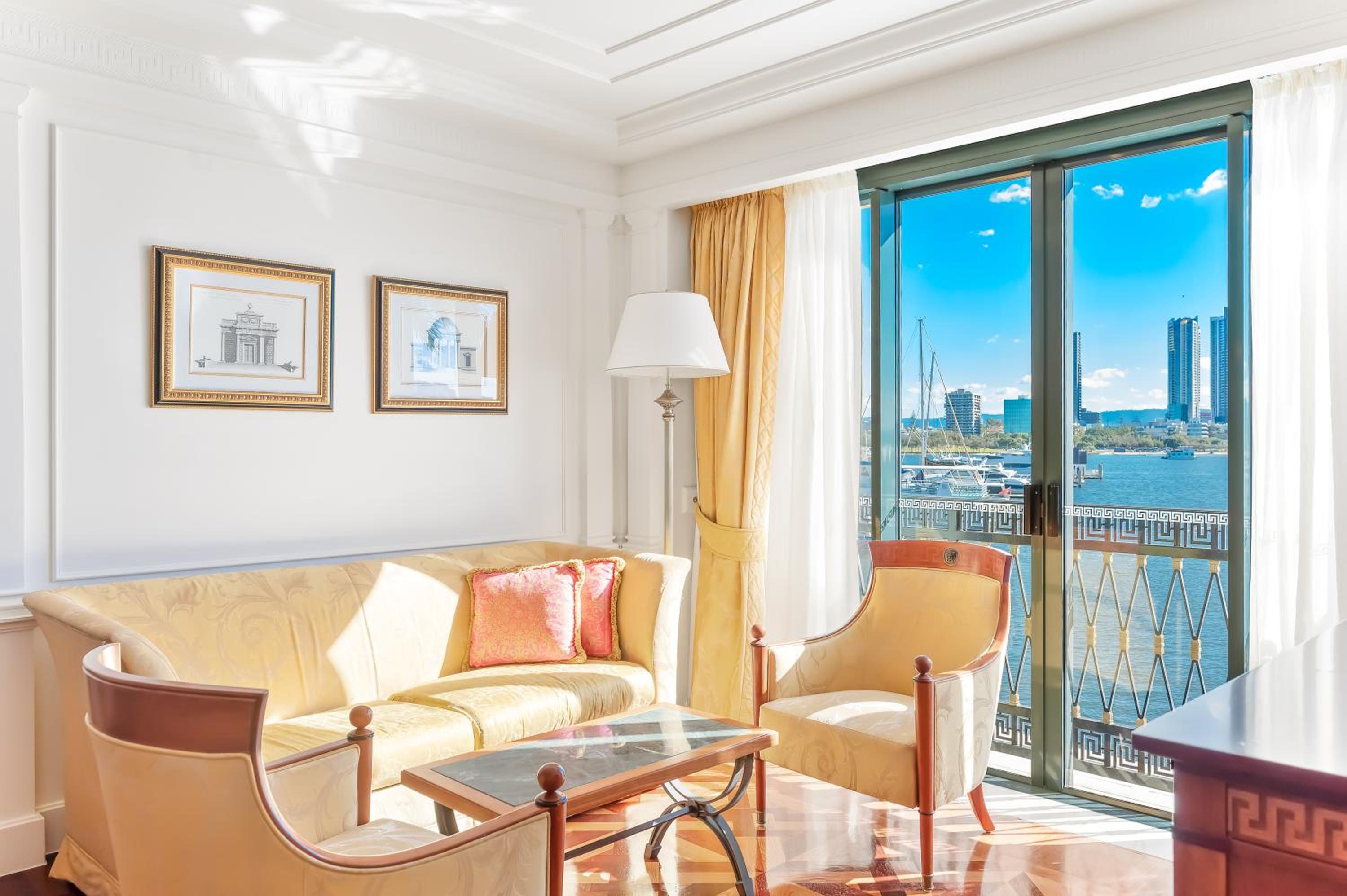 Broadwater Suite thumbnail 6