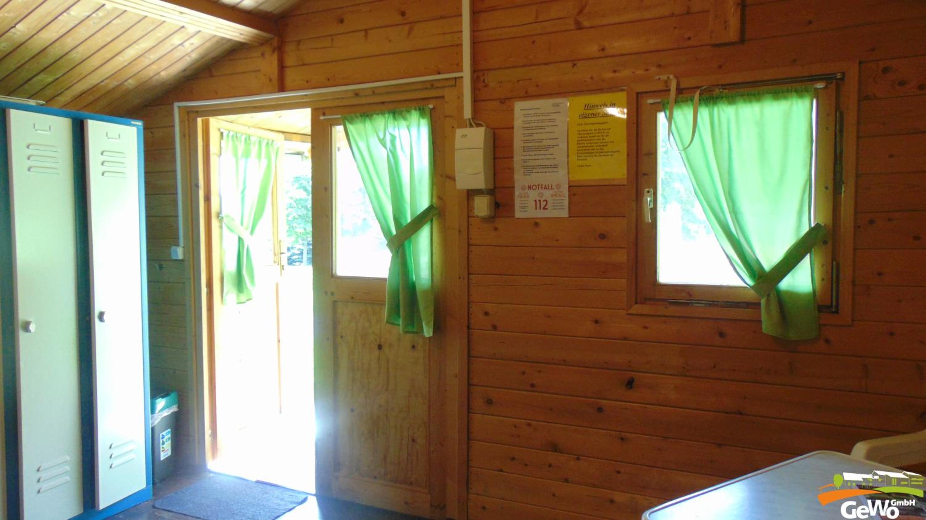 Bungalow with Patio photo 3