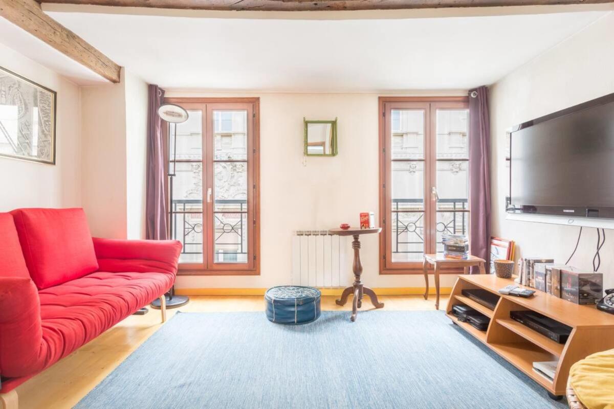 Apartment photo 2