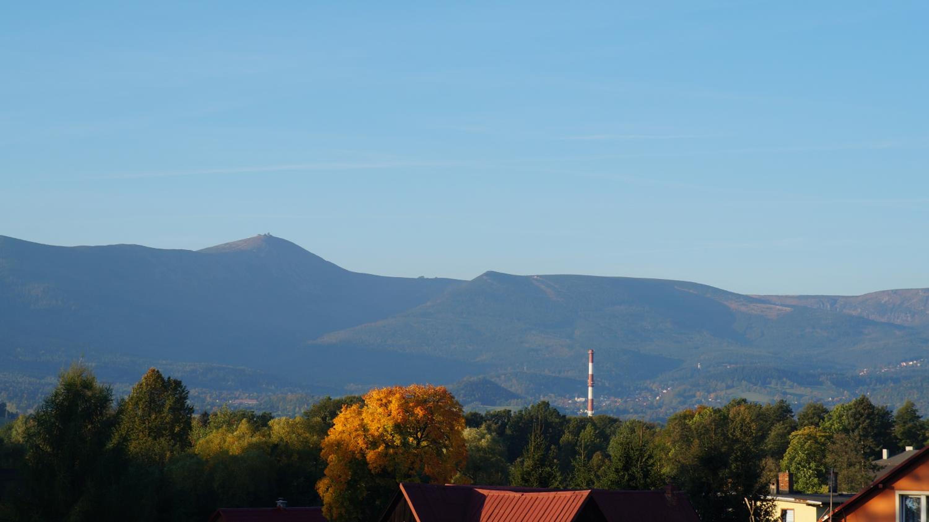 Double or Twin Room with Mountain View photo 3