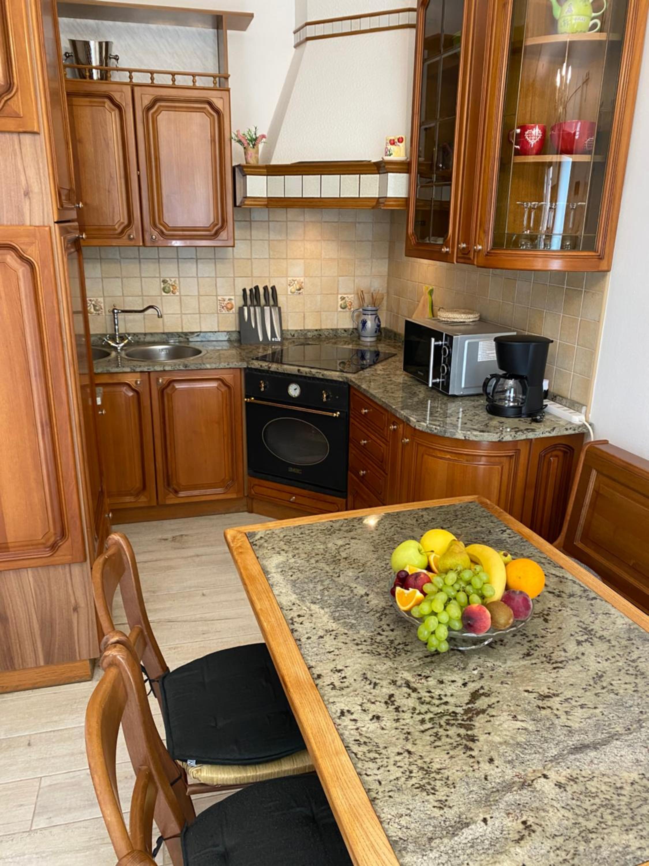 Studio Apartment photo 2