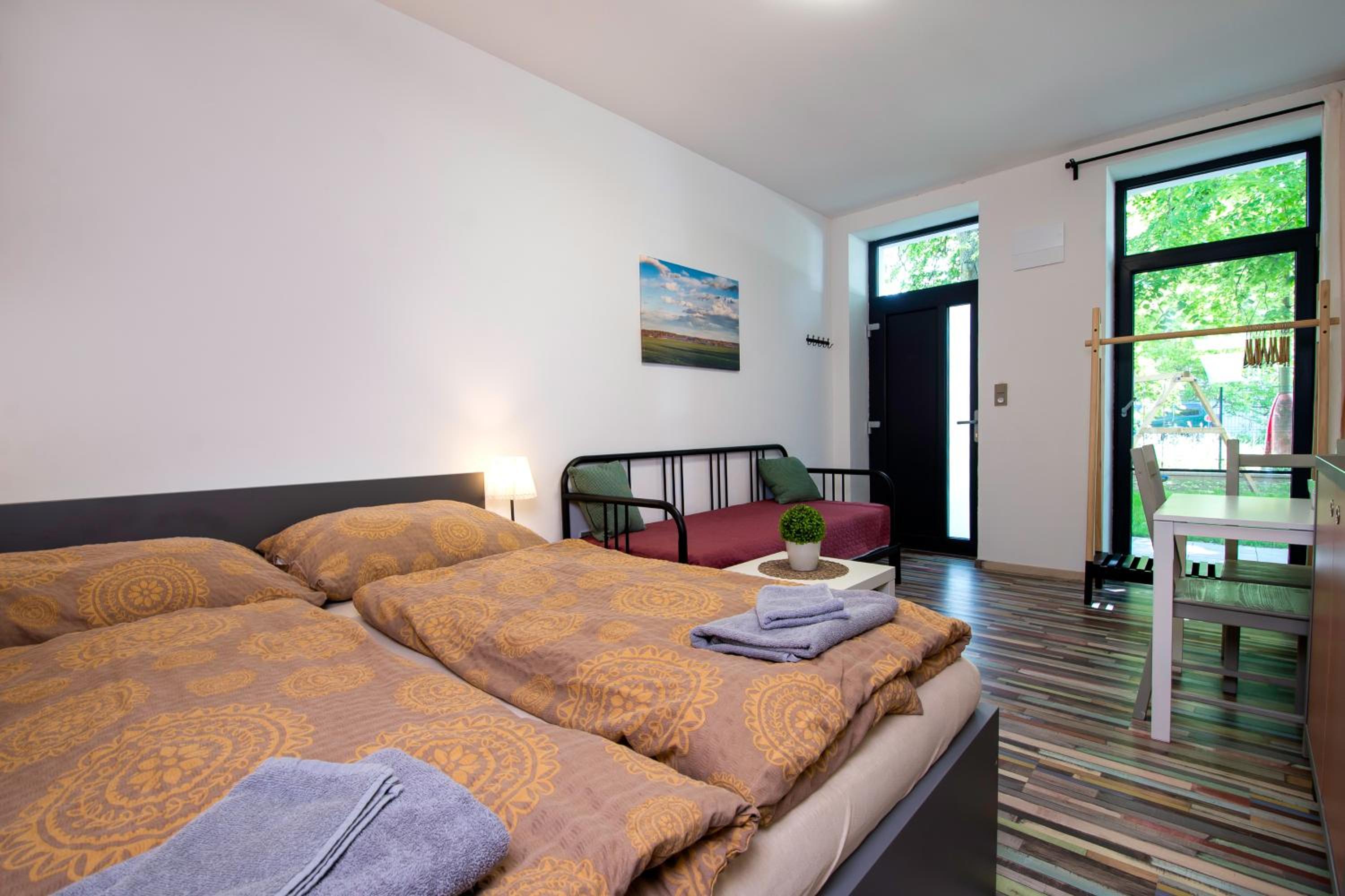 Double Room with Private Bathroom 10 - Photo 1