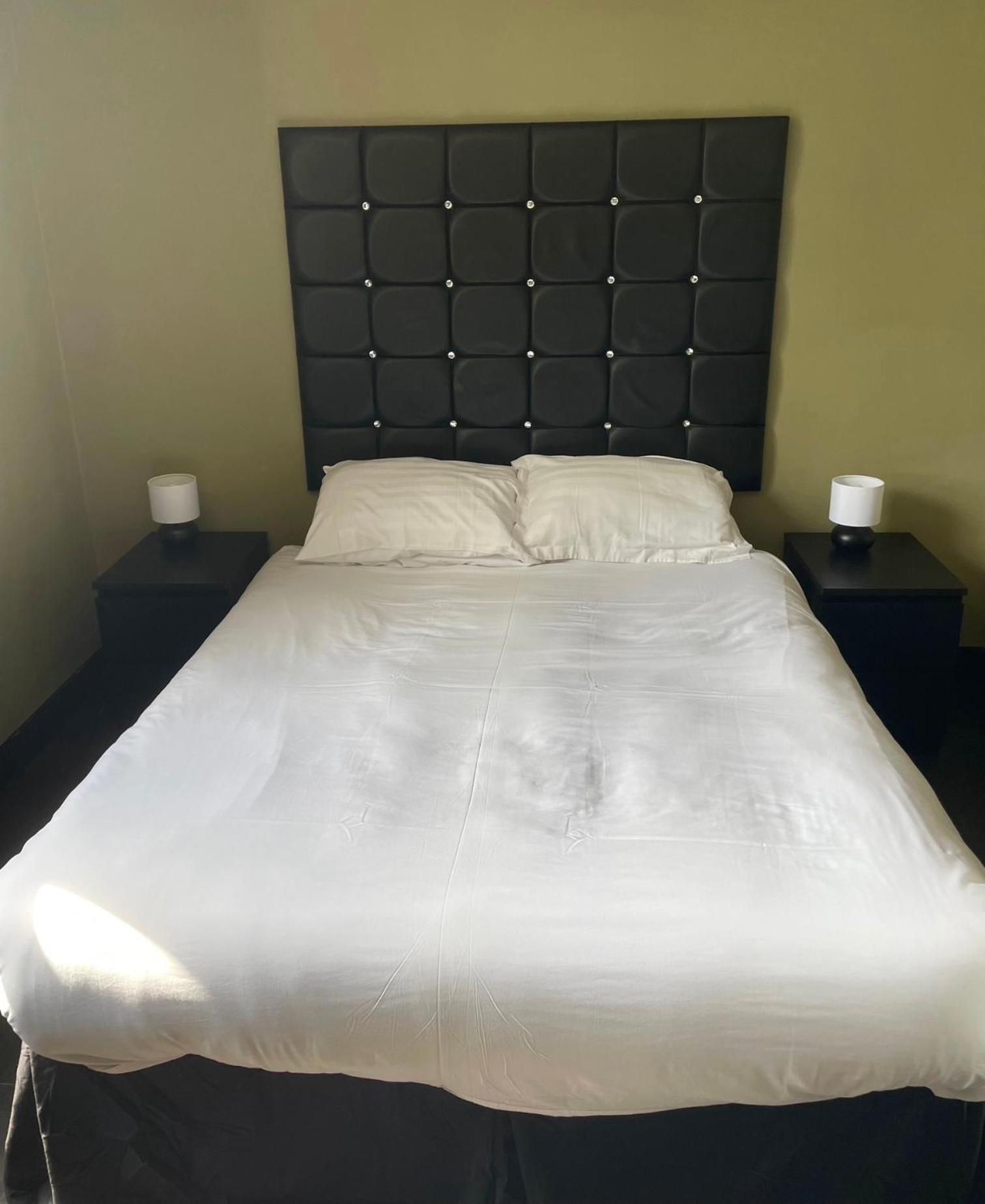 Double Room - Photo 6