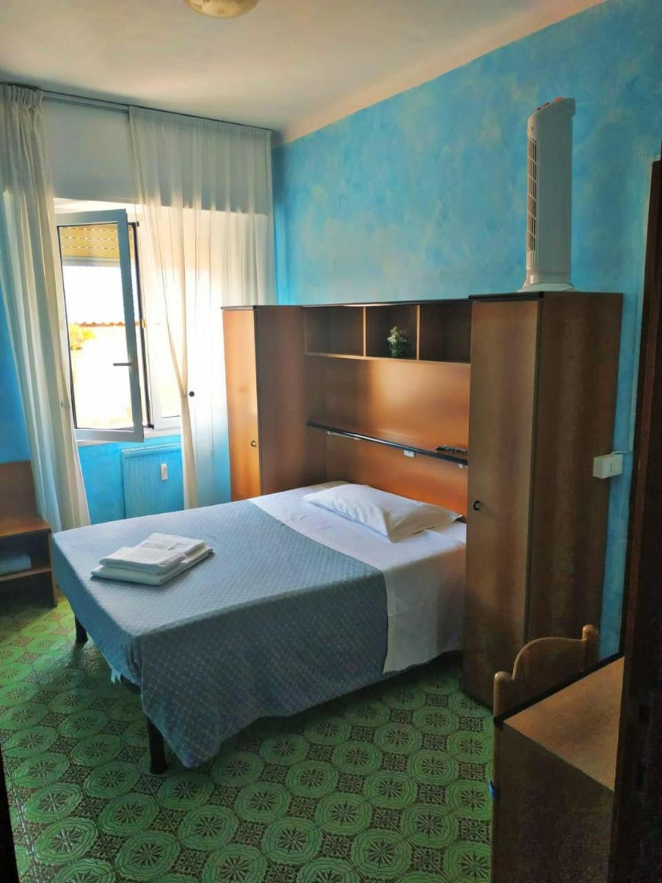 Double or Twin Room - Photo 1