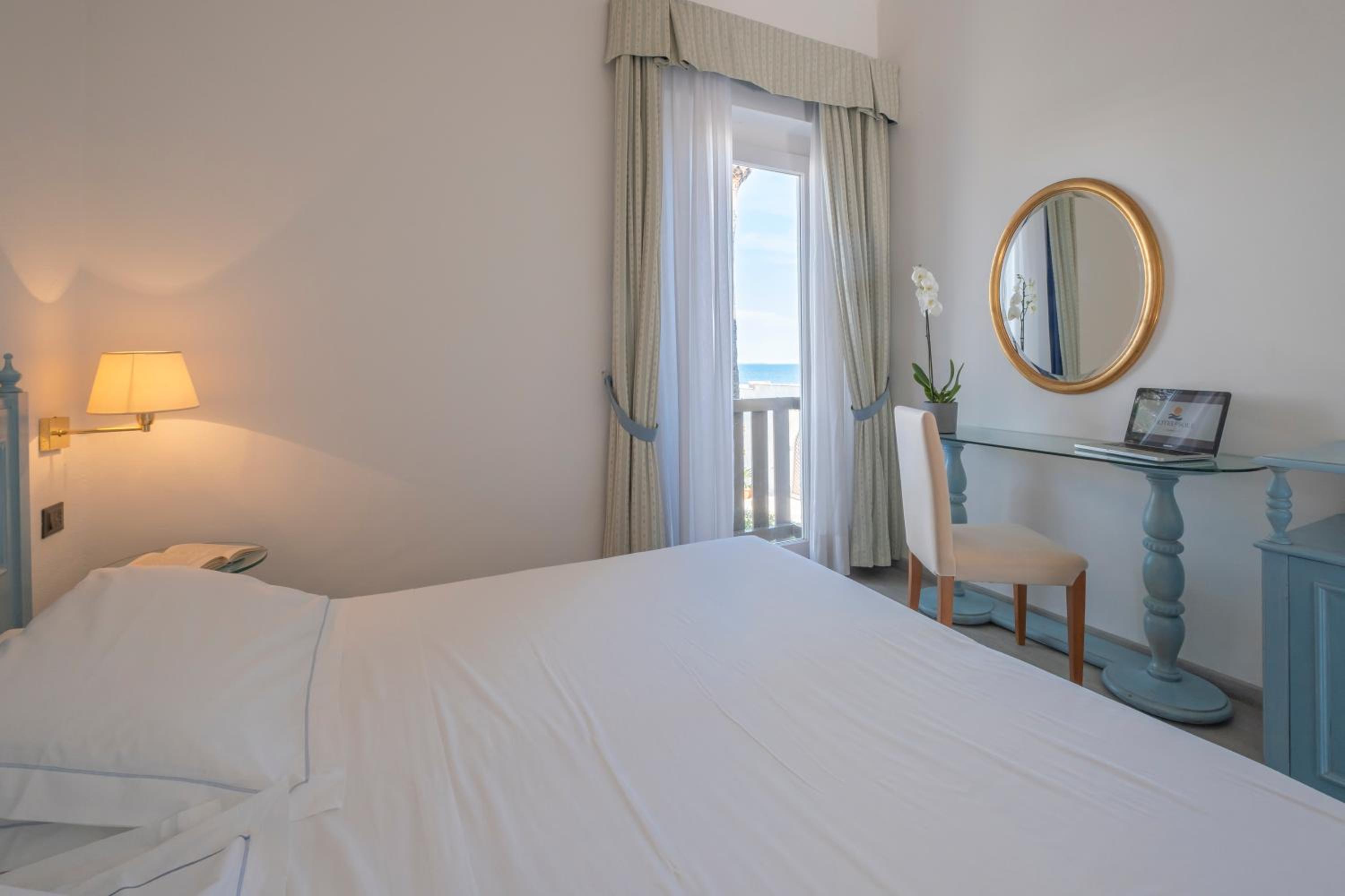 Quadruple Room - Photo 3