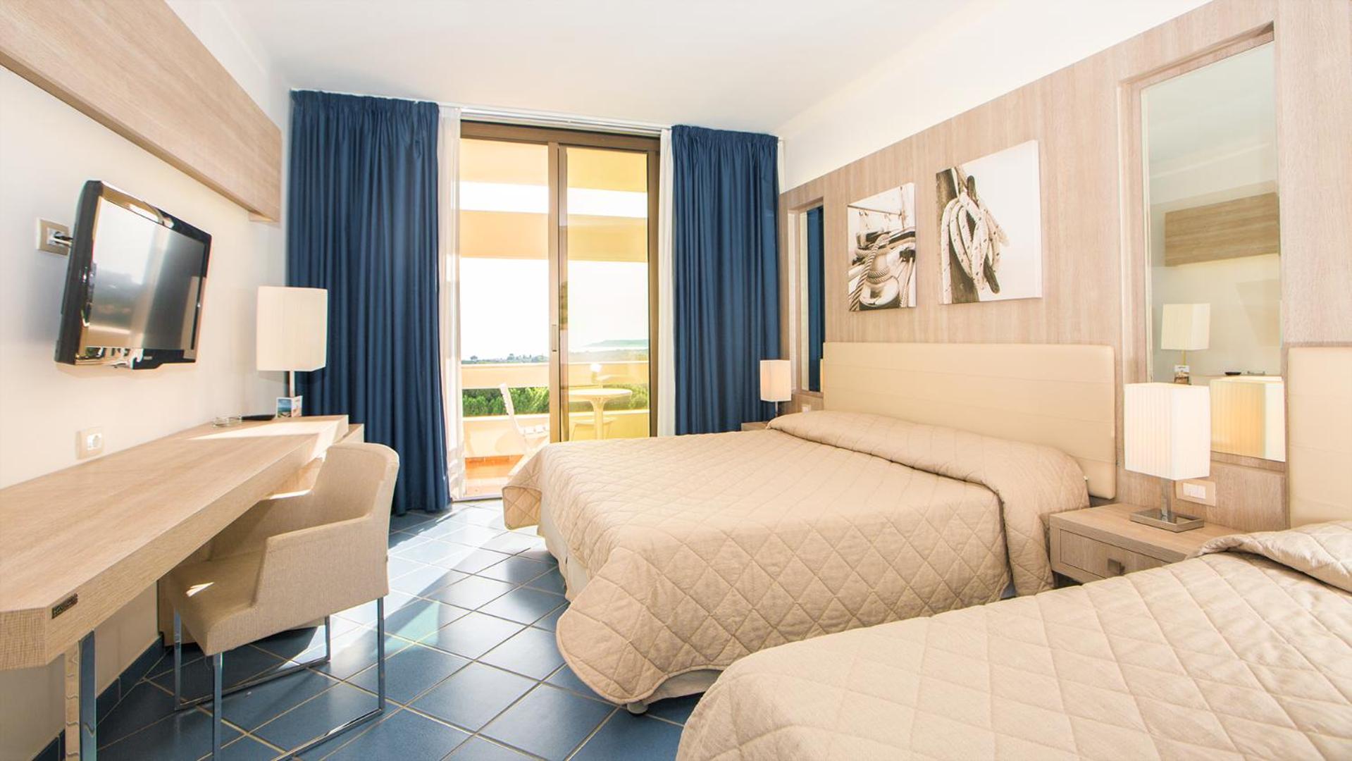 Superior Triple Room - Photo 1