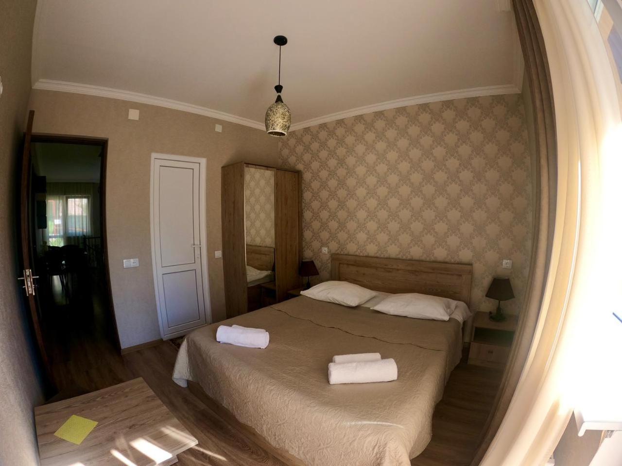 King Room with Mountain View