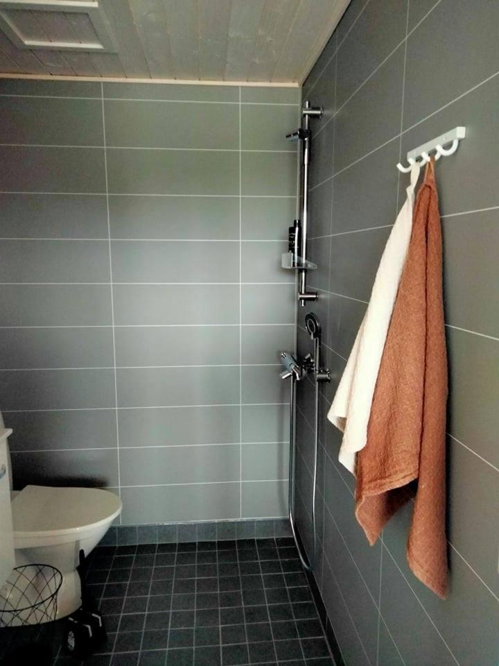Double Room with Private Bathroom - Photo 4