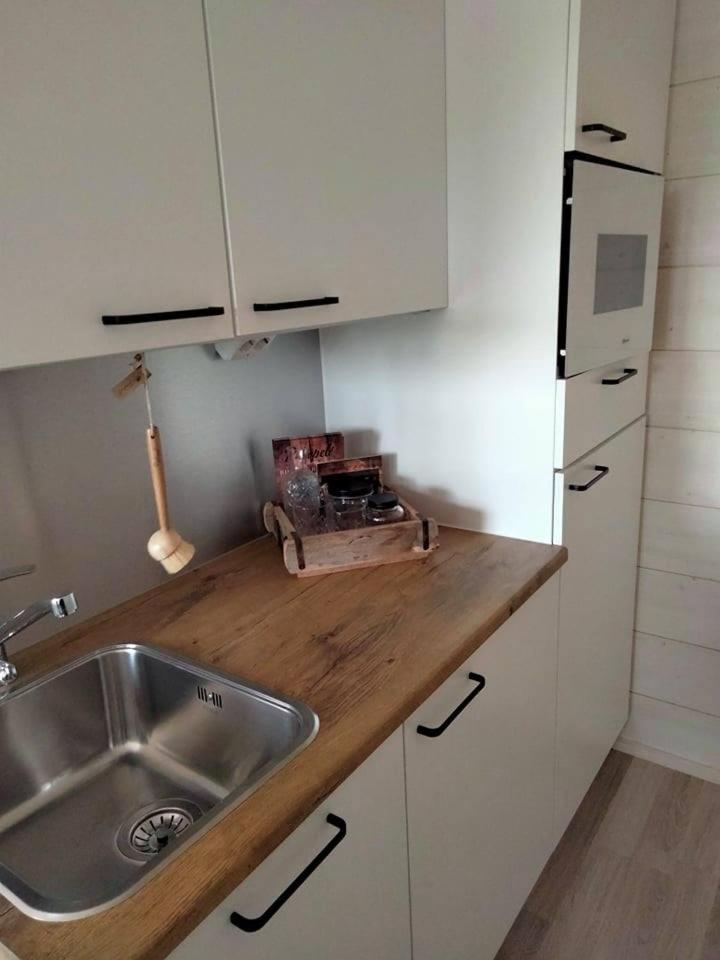 Double Room with Private Bathroom - Photo 6