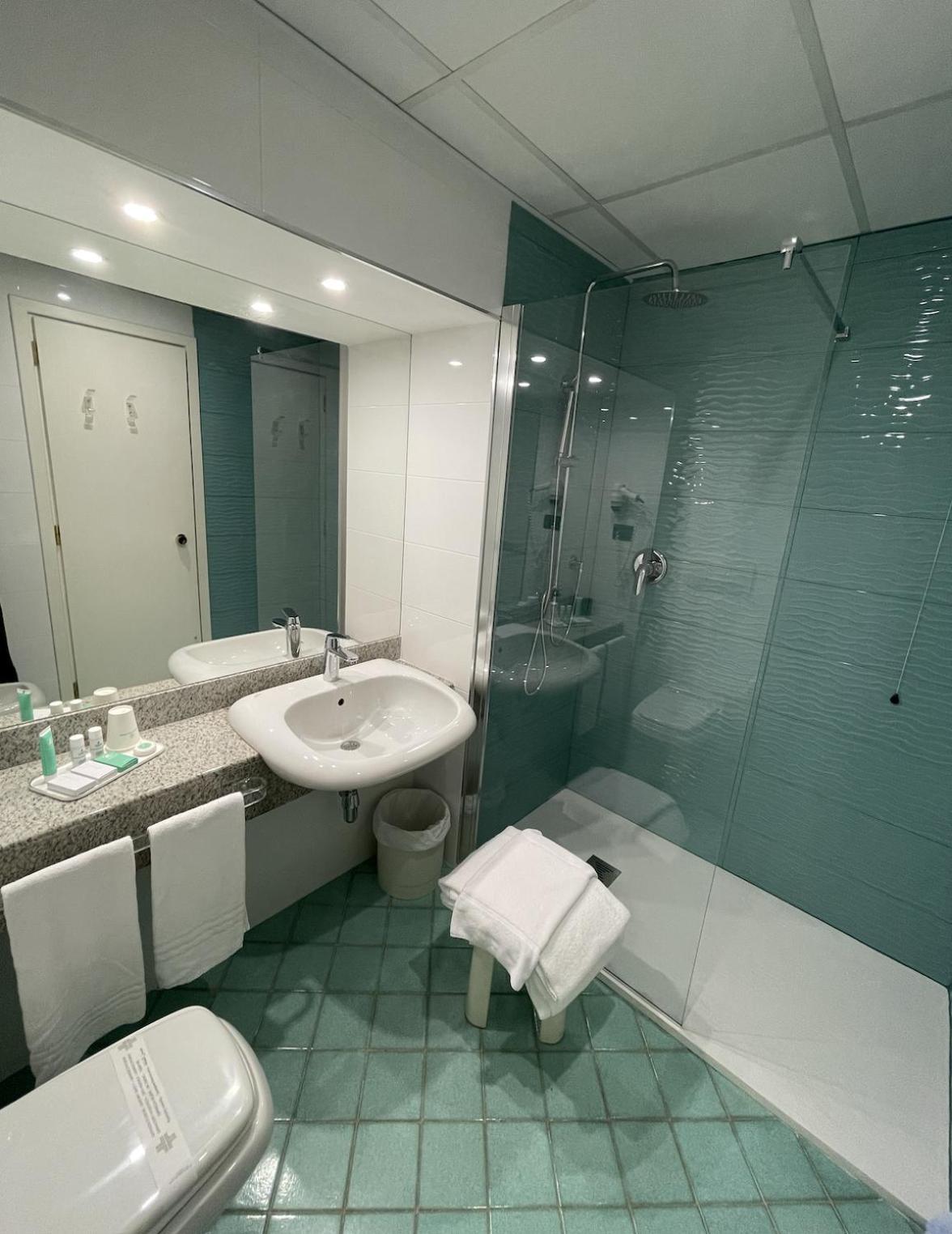 Executive Double or Twin Room with Sea View photo 2