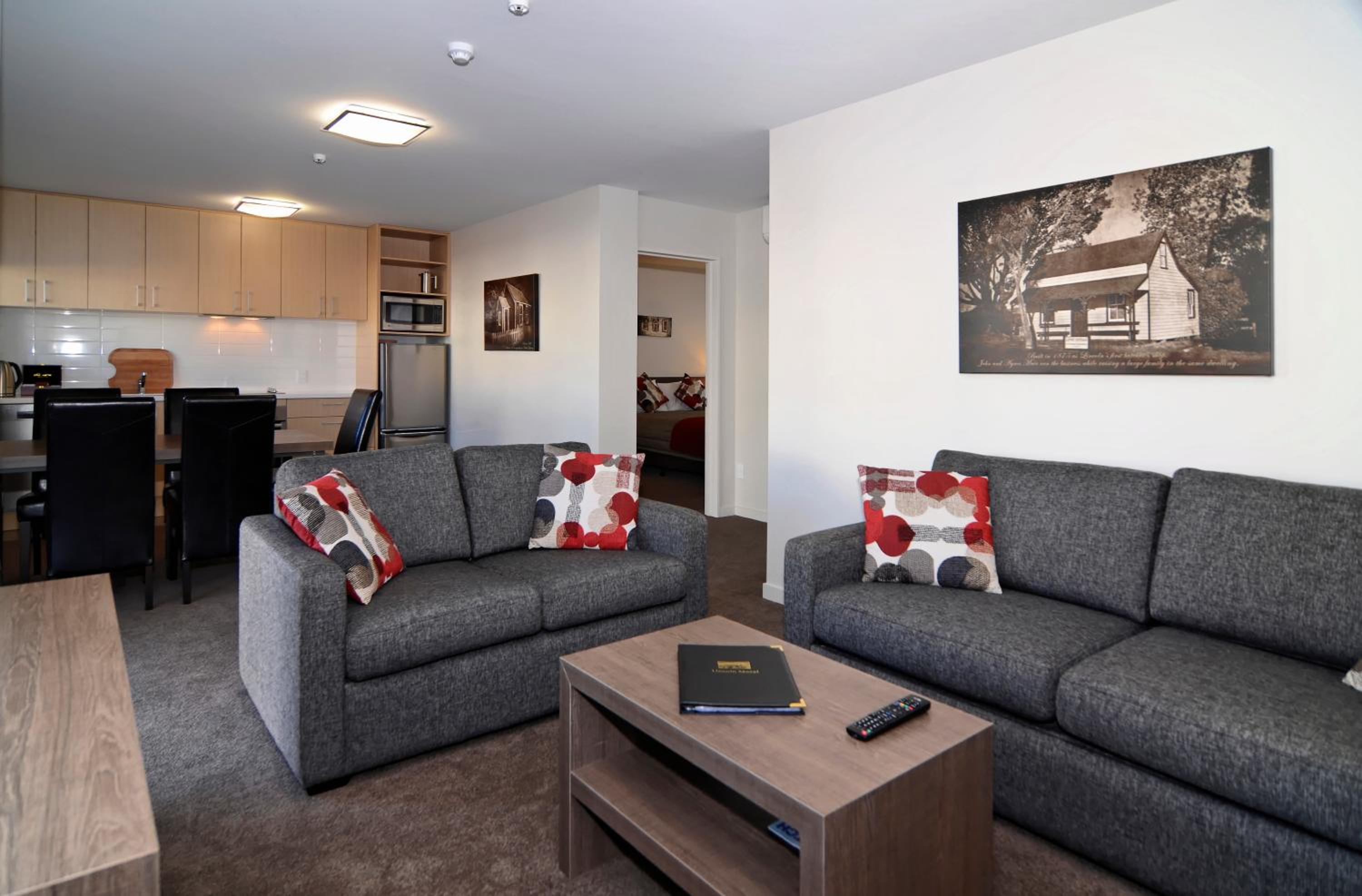 Superior Two-Bedroom Apartment photo 2