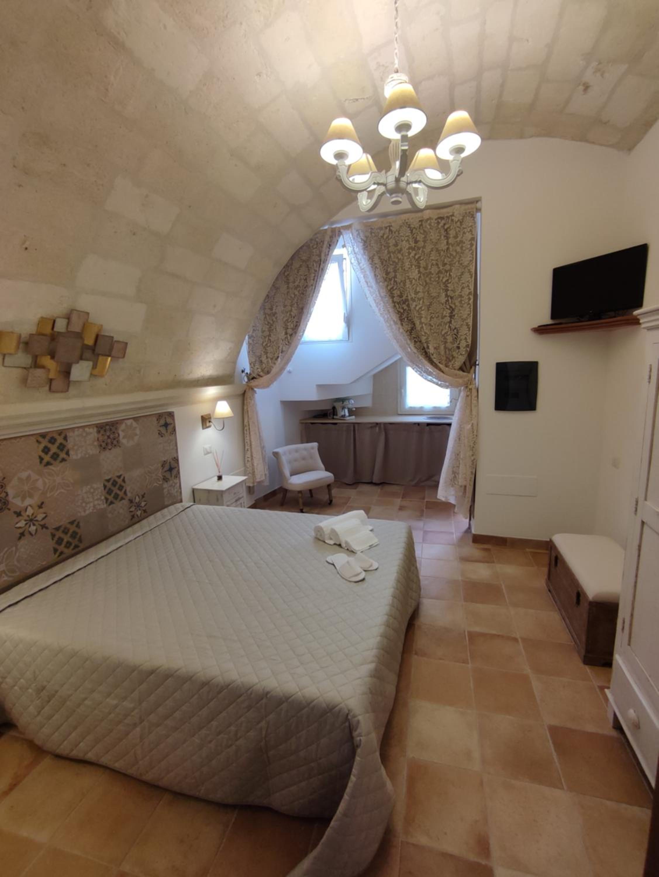 Double Room - Disability Access photo 3