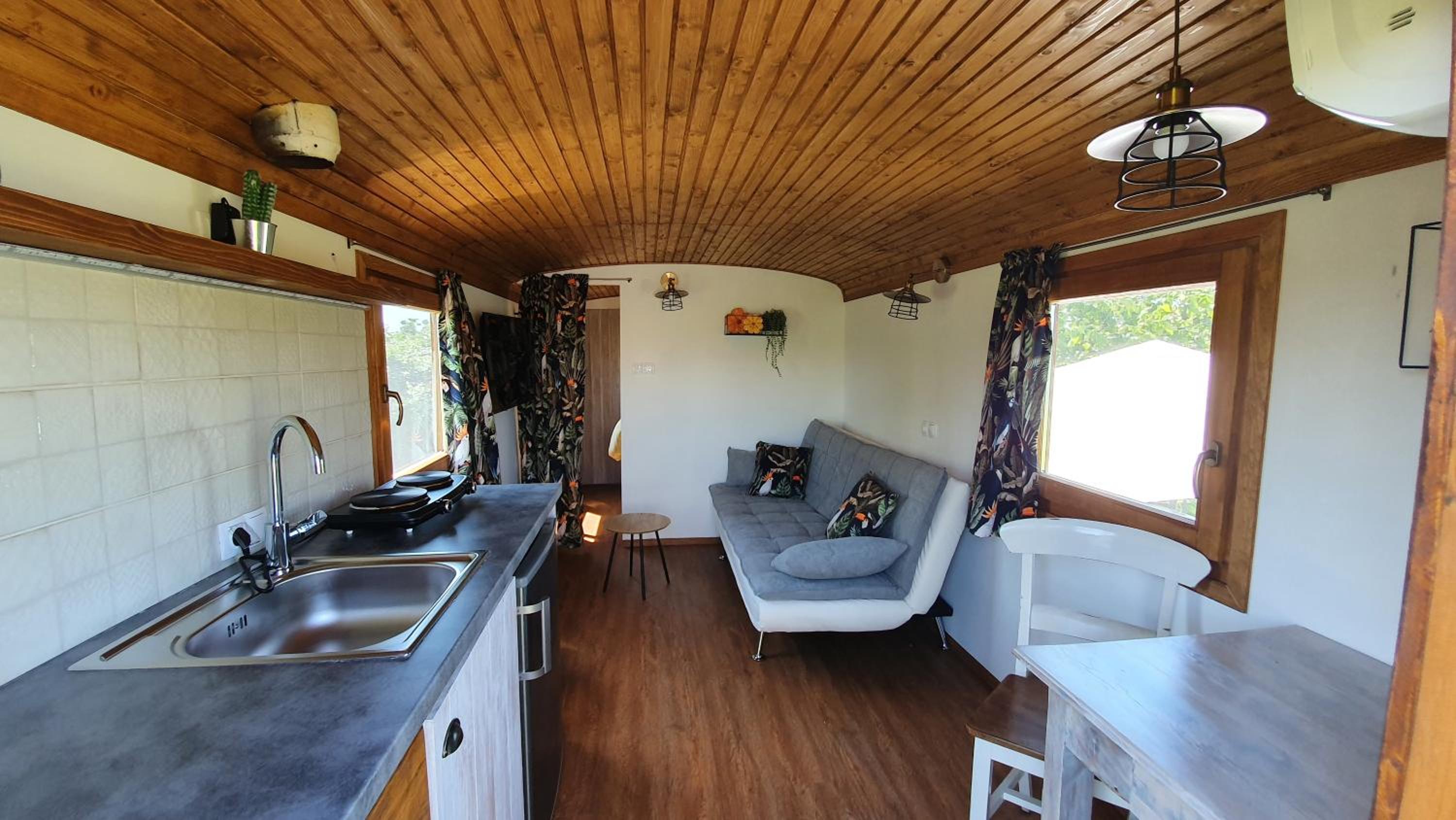 One-Bedroom Chalet - Photo 1