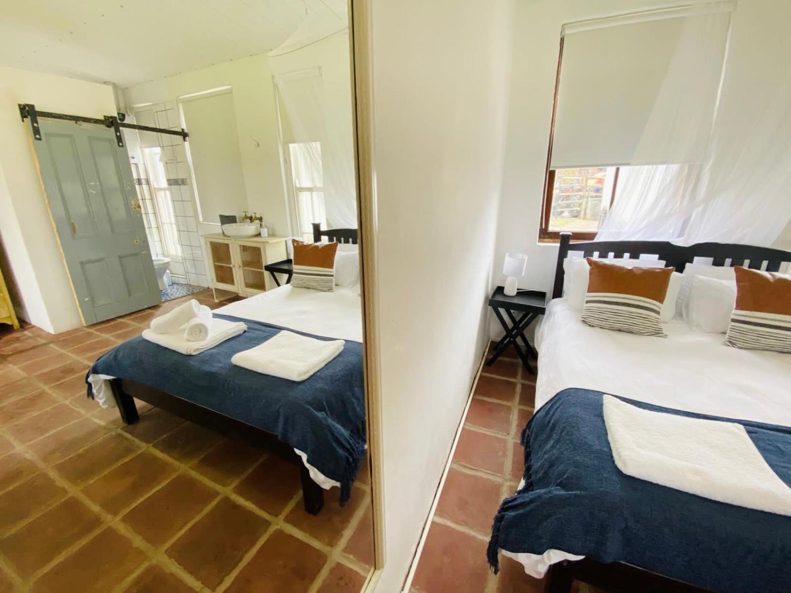 Double Room with Patio - Photo 1