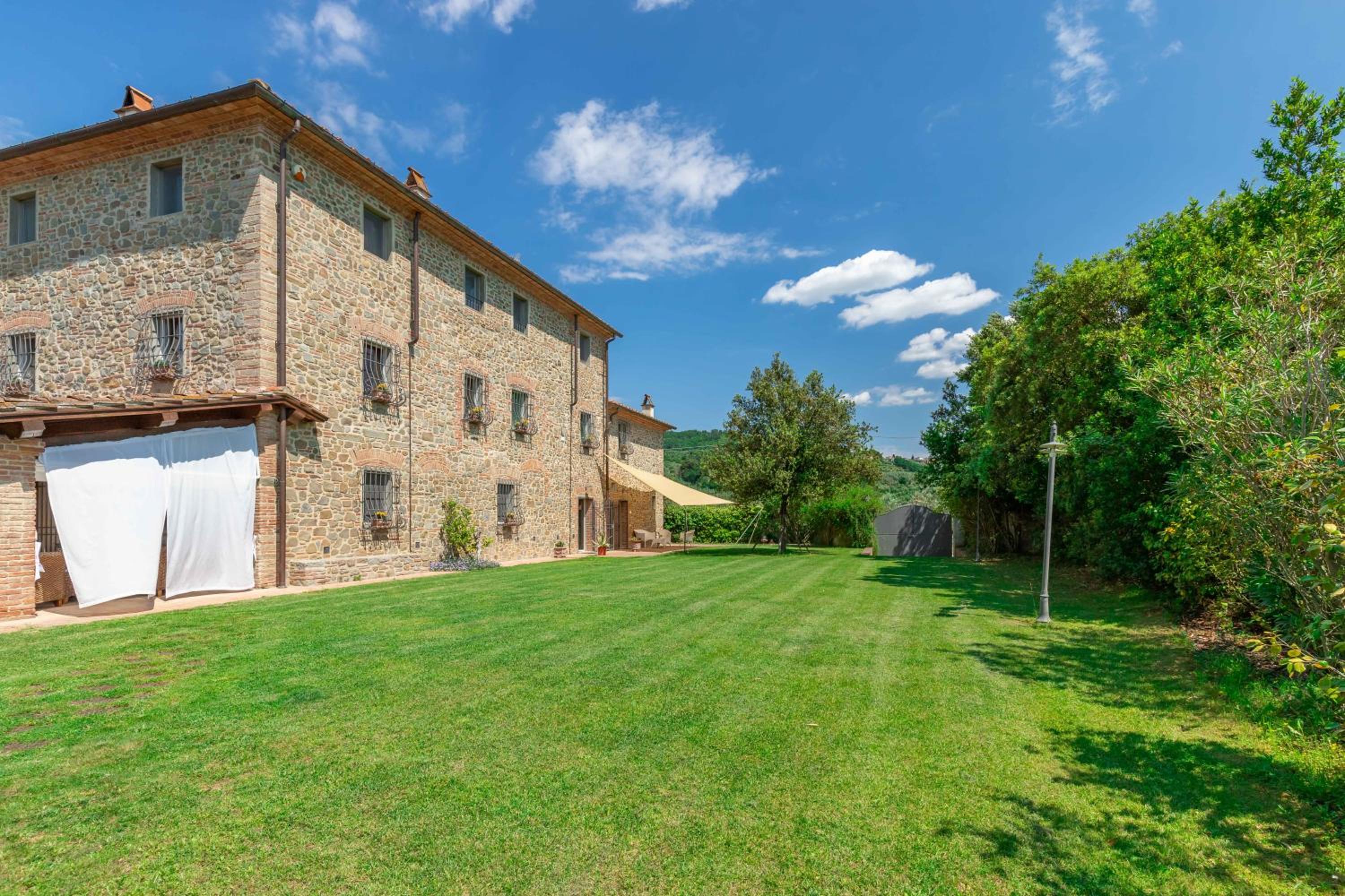 Superior Villa photo 2