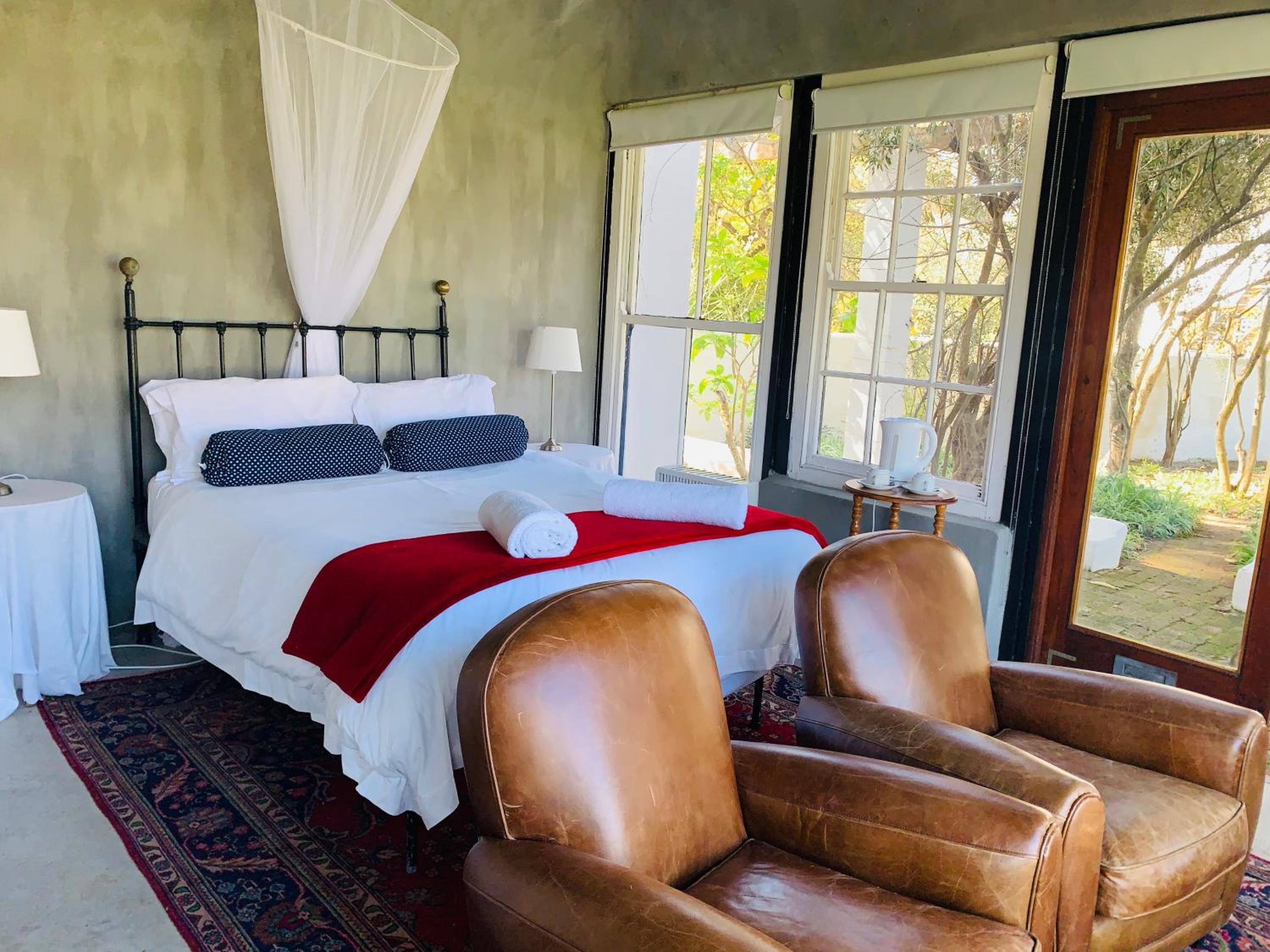 Double Room with Garden View - Photo 2