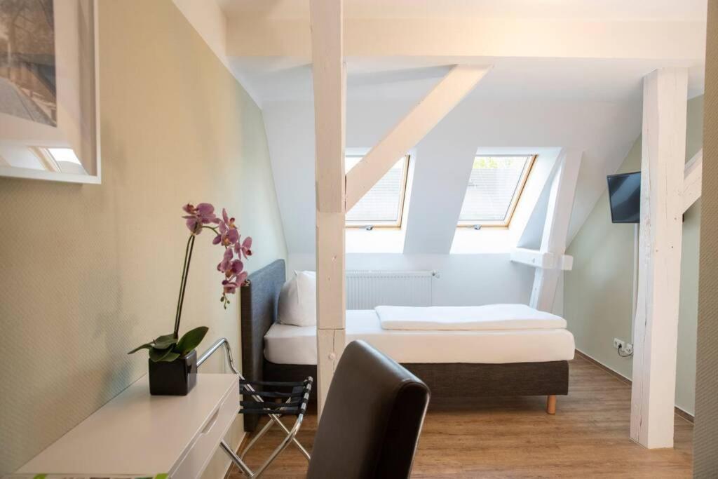Three-Bedroom Apartment photo 1