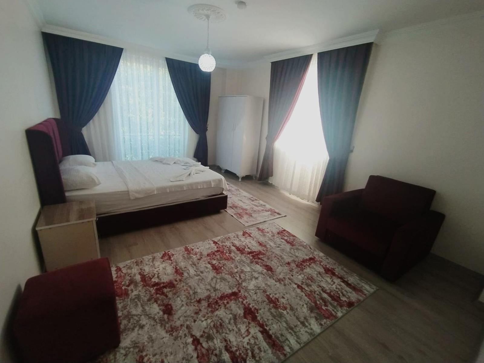 Two-Bedroom Apartment - Photo 9