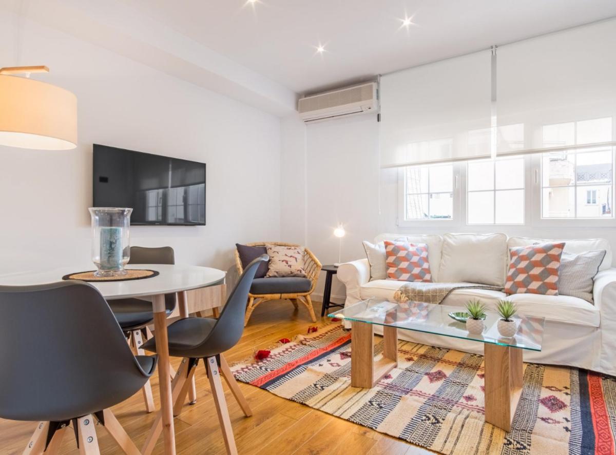 Apartment photo 1