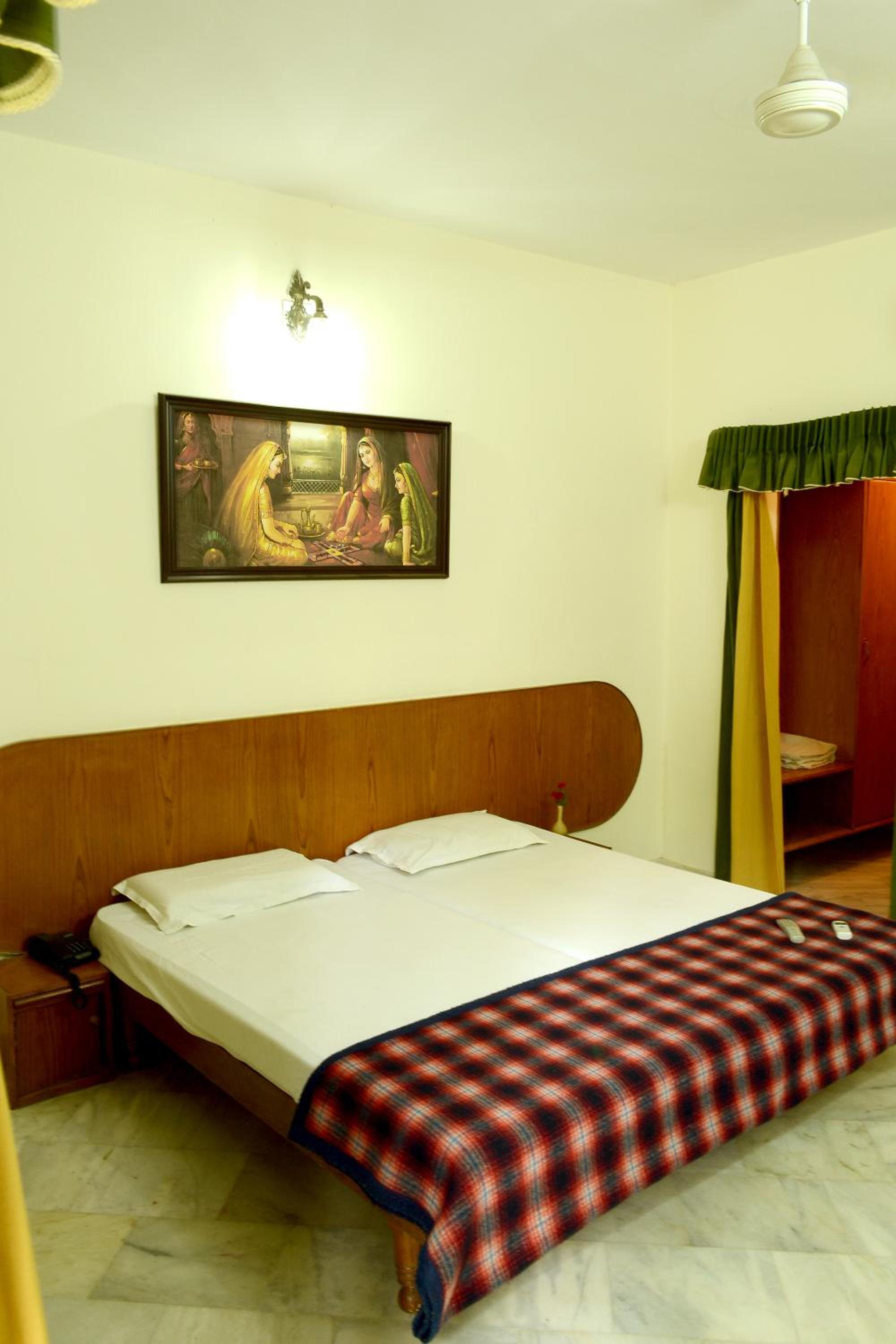Double Room with Garden View photo 2