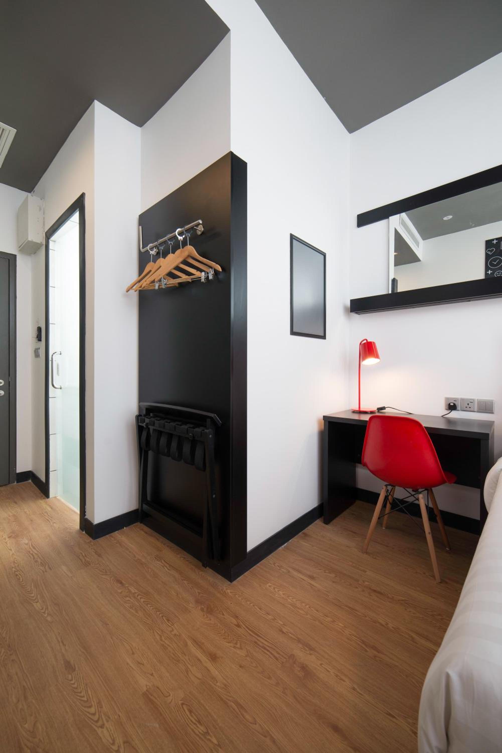 Double Room - Photo 3