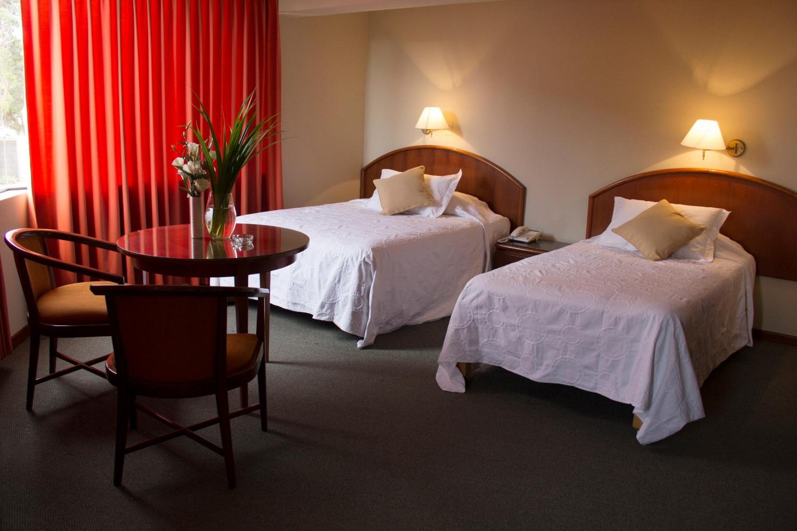 Standard Twin Room photo 3