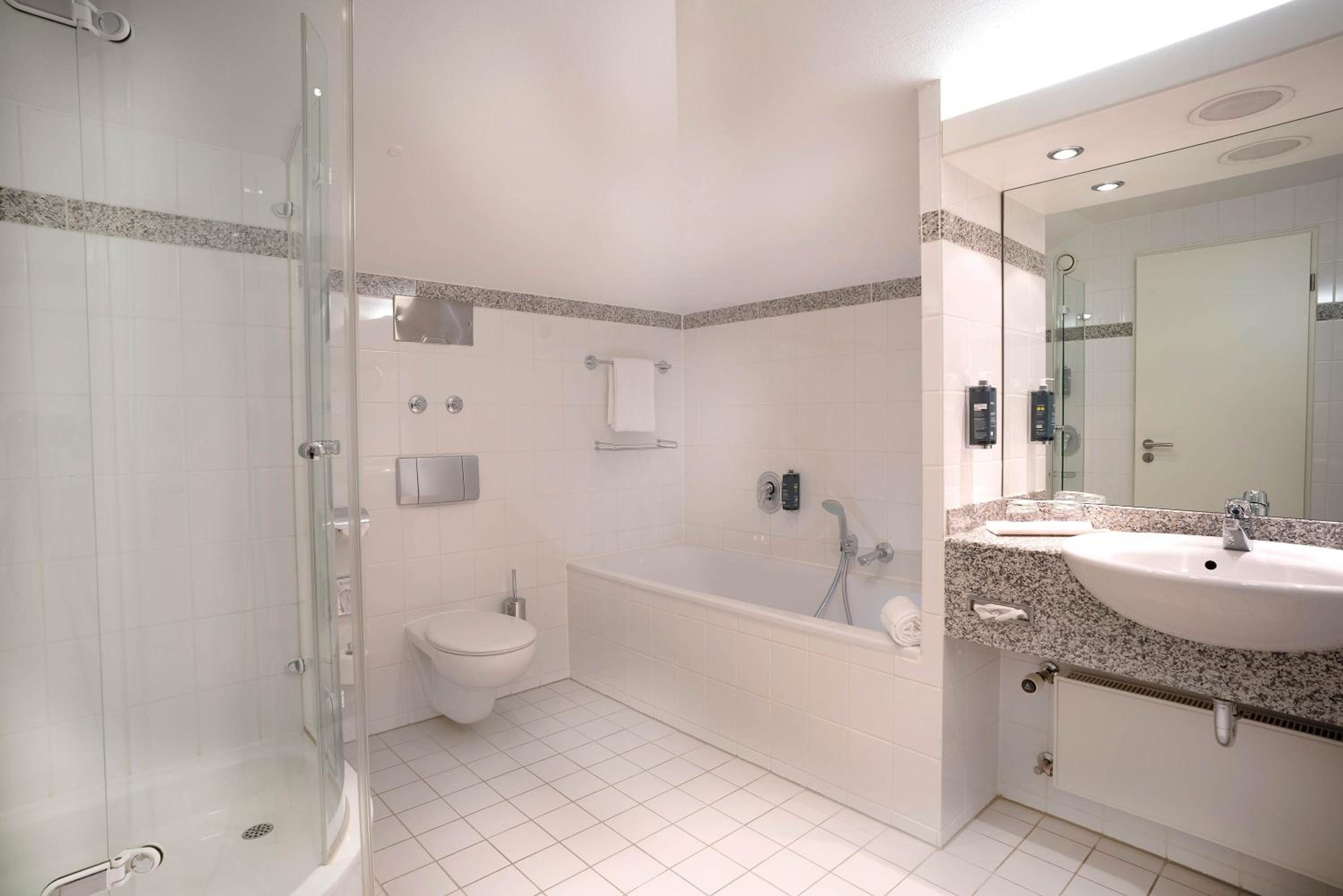 Suite Plus - Photo 6