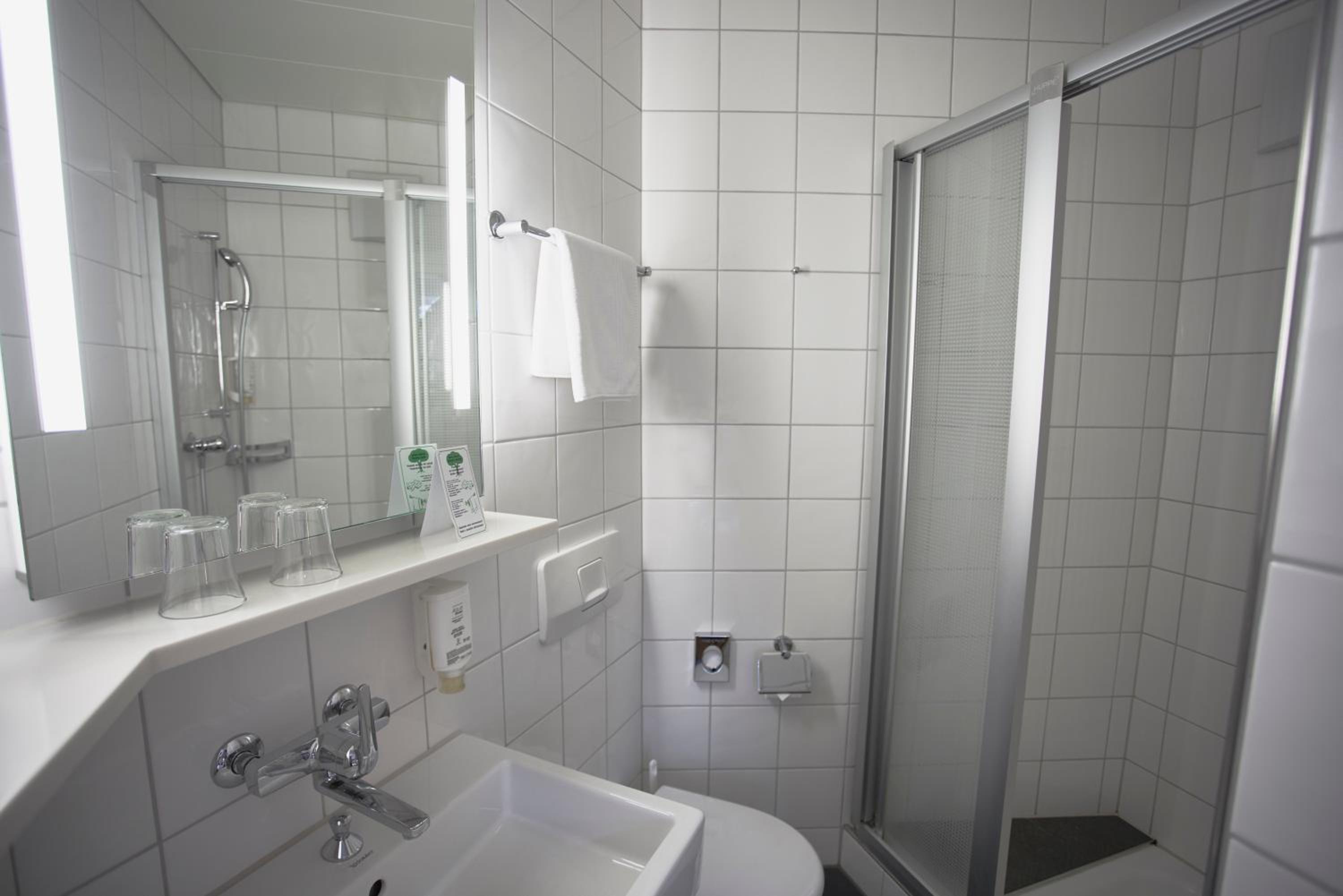 Small Budget Double Room - Photo 7