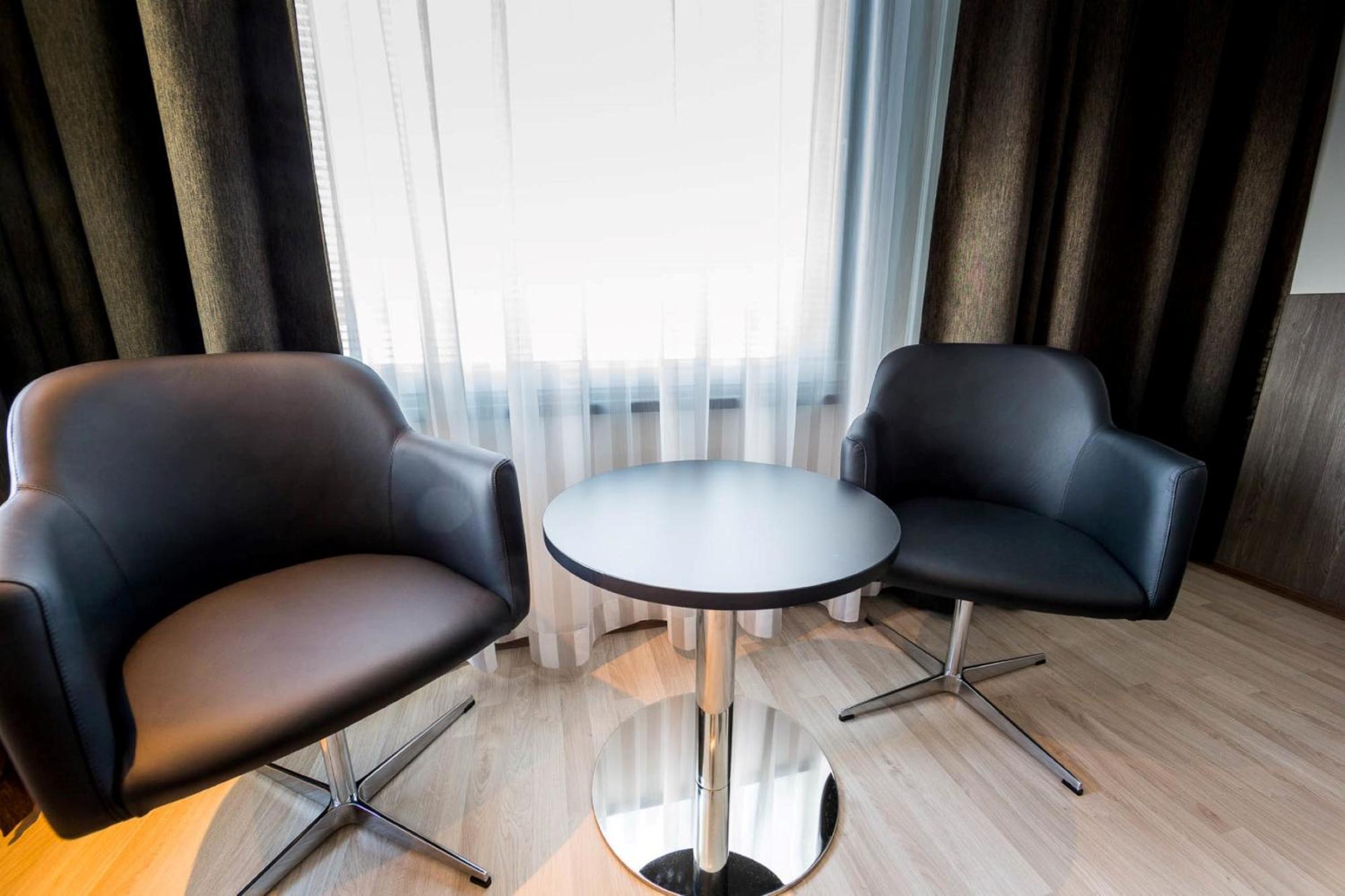 Superior Twin Room with Sauna with Lake or Forest View photo 1