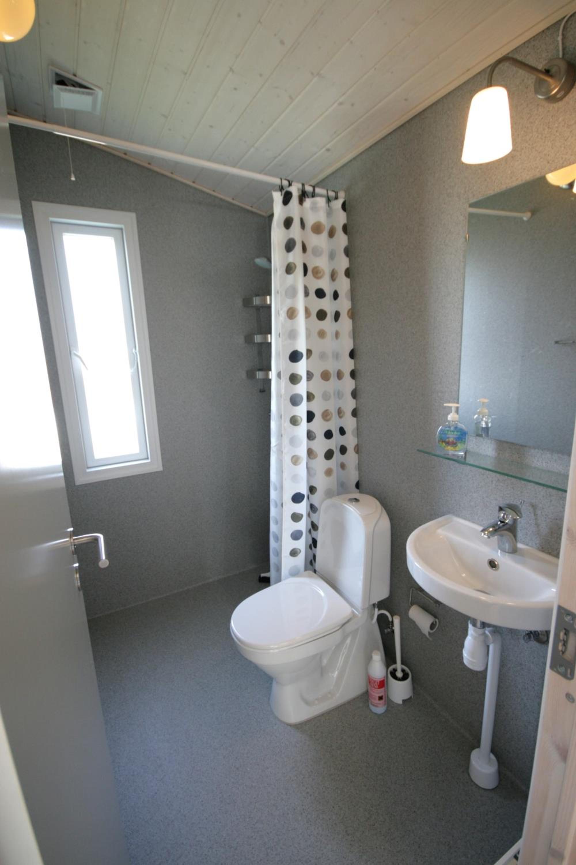 Standard Cottage with Private Bathroom thumbnail 5