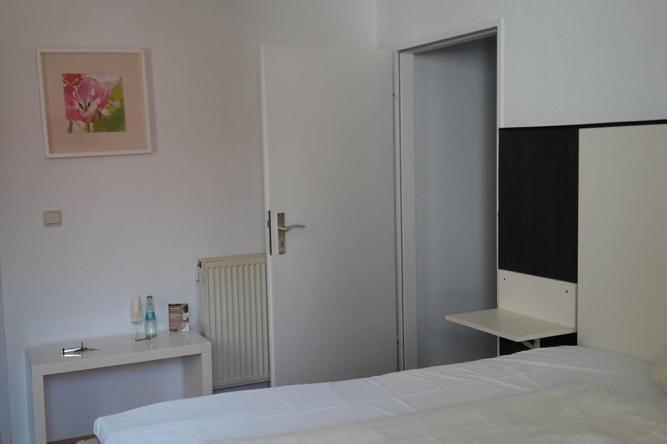 Economy Single Room photo 2