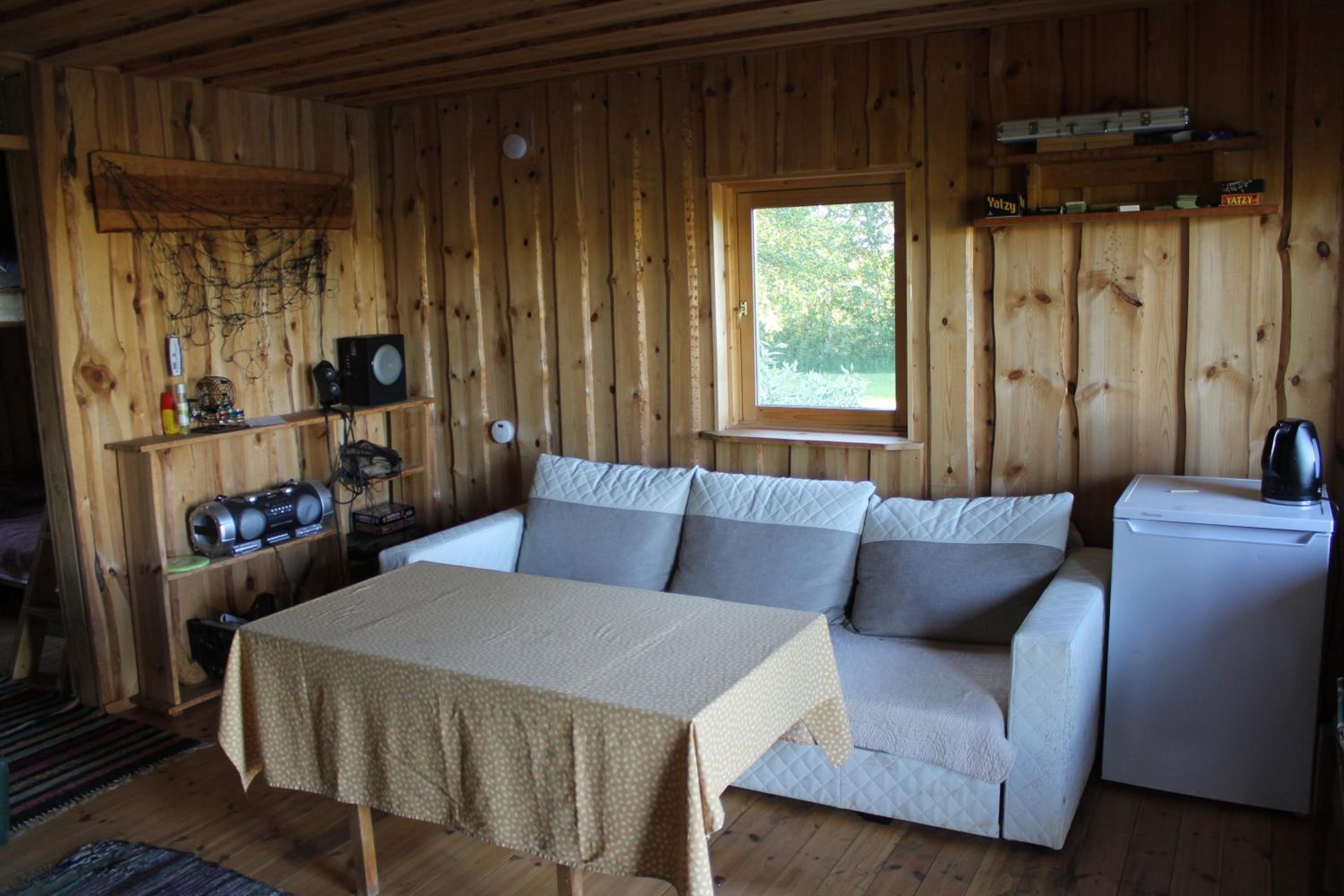 One-Bedroom House - Photo 1